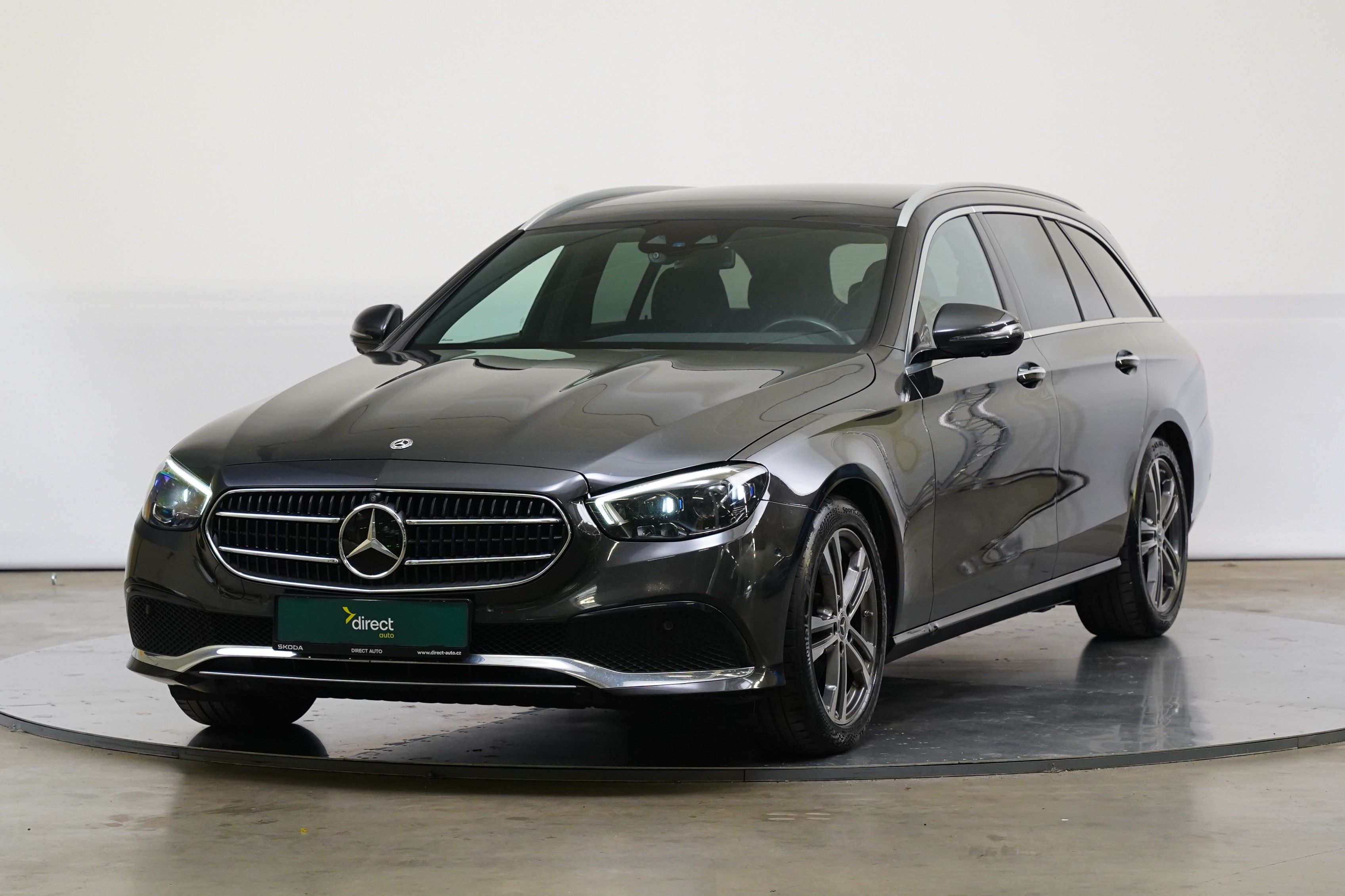 Mercedes-Benz Třídy E, 220d 143 kW