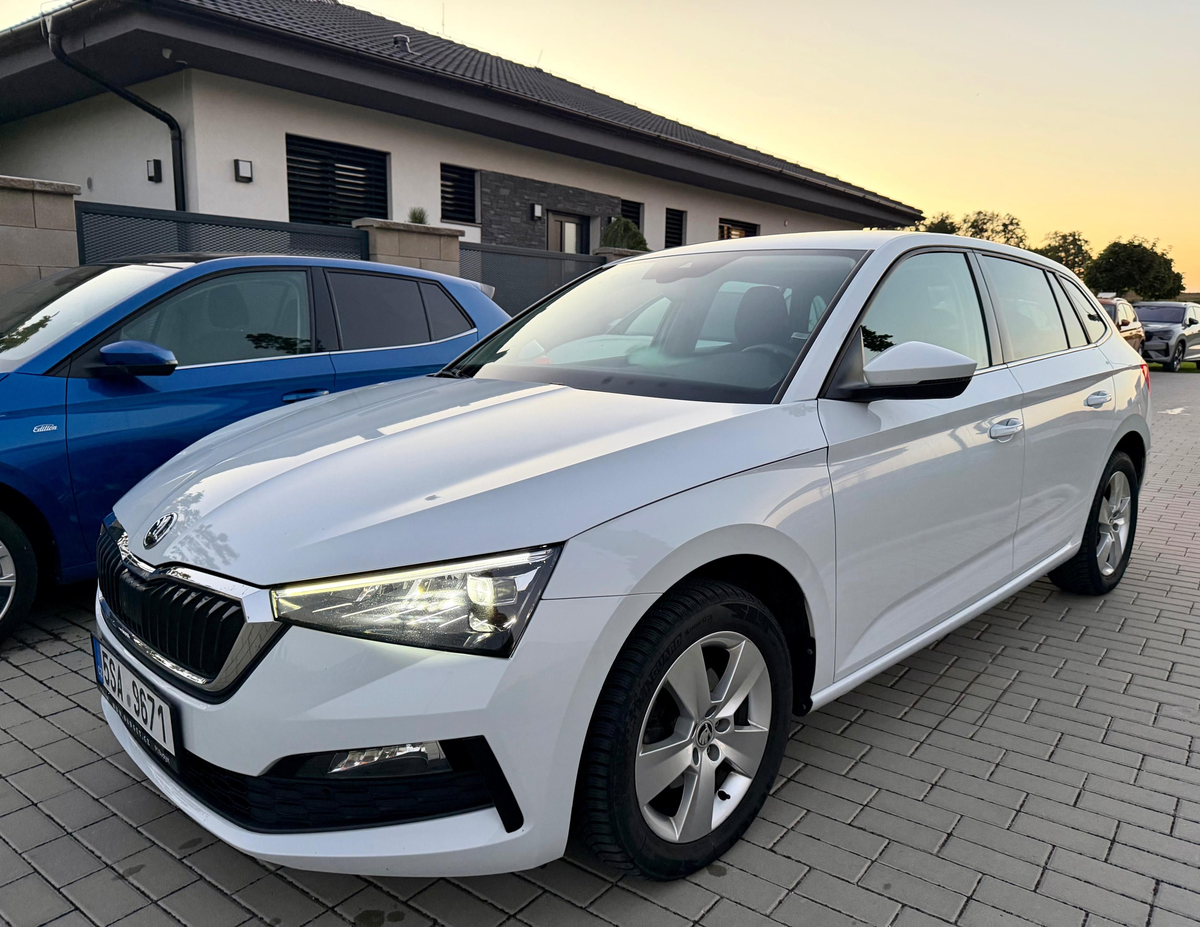 Škoda Scala, 1.0 TSI 81.kw Style Plus - fotka 4