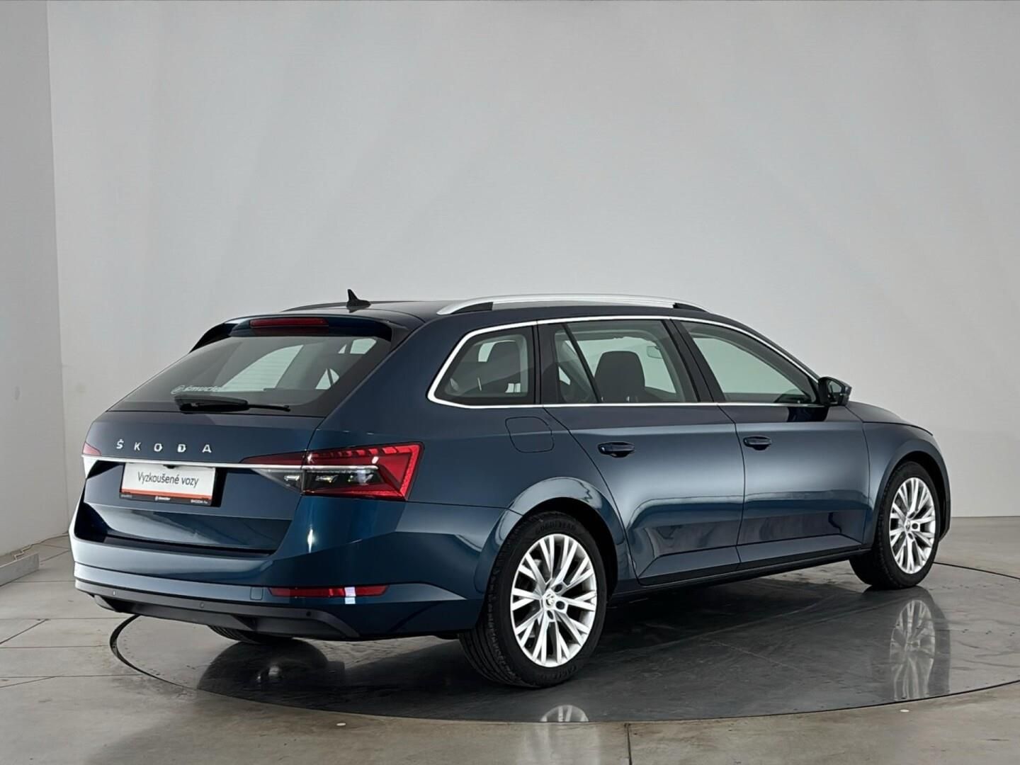 Škoda Superb, 2.0 TDI / 110 kW Style DSG - fotka 2