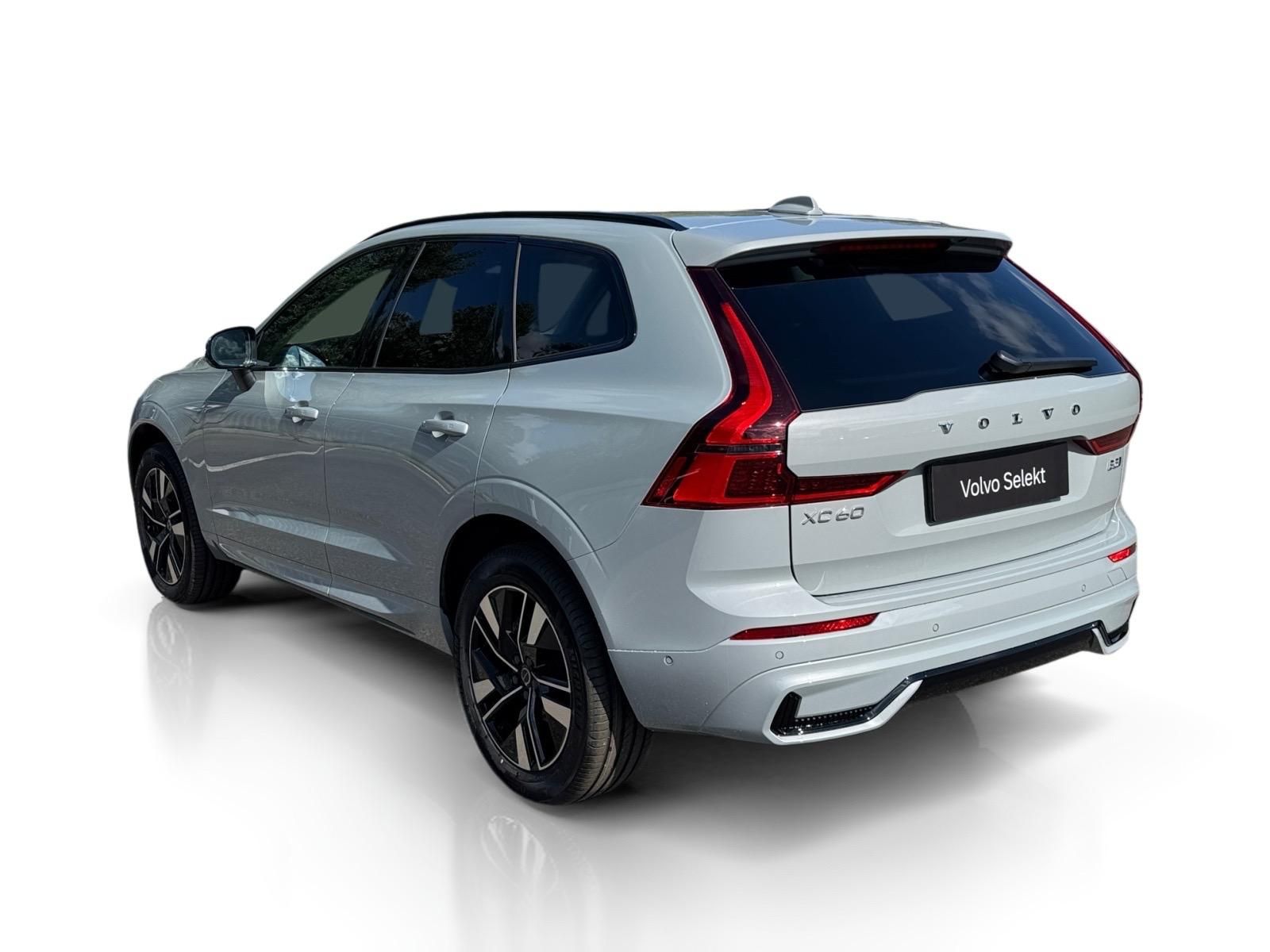 Volvo XC60, B5 AWD PLUS/360/1 maj/ + kola - fotka 3