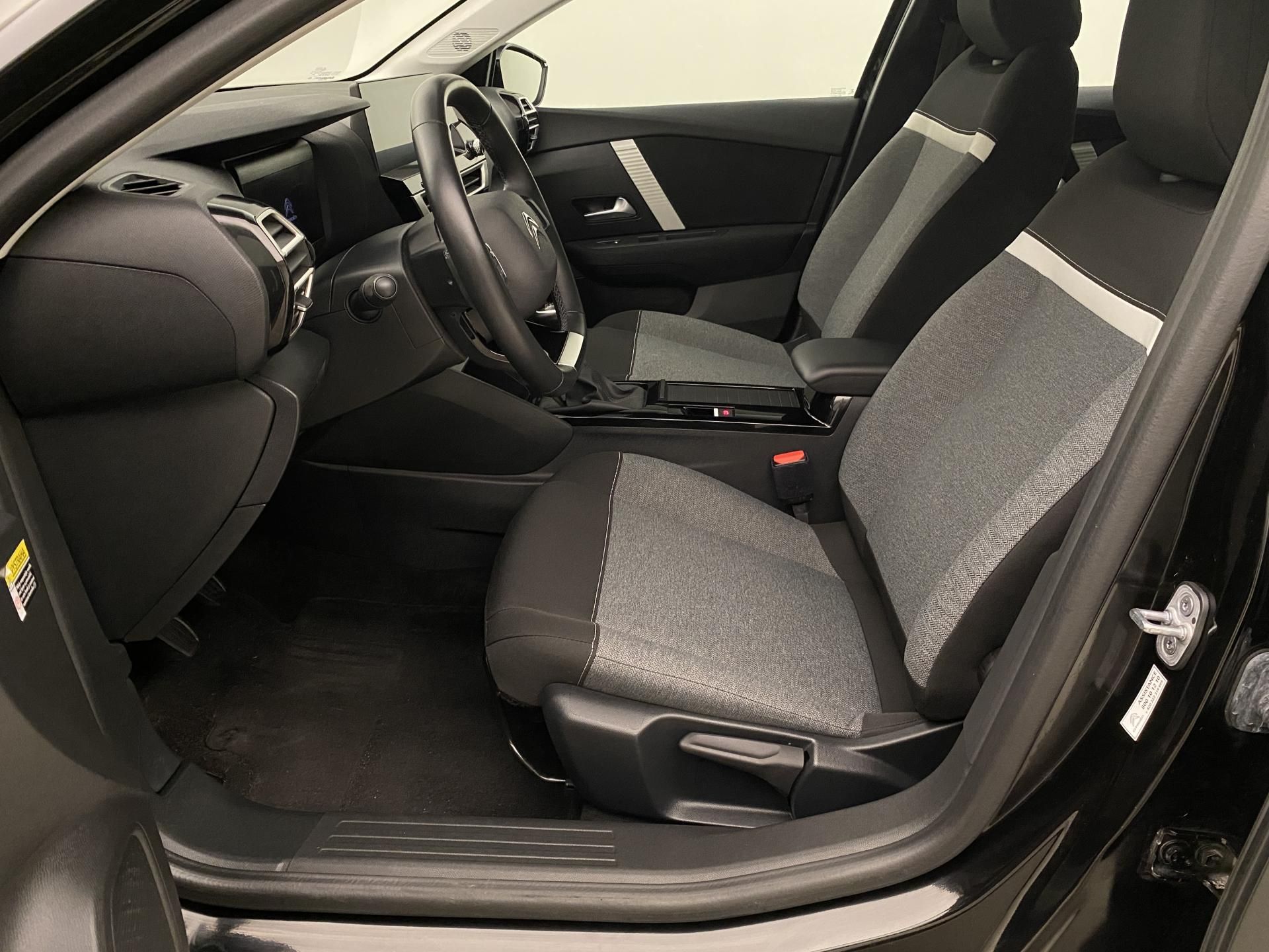 Citroën C4, 1.2 PURETECH 74kW CZ - fotka 3