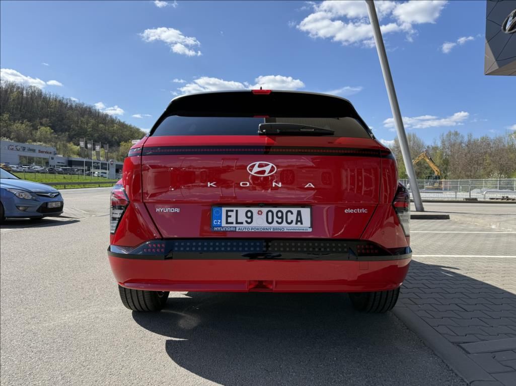 Hyundai Kona, Power 65kWh  Style Premium - fotka 6