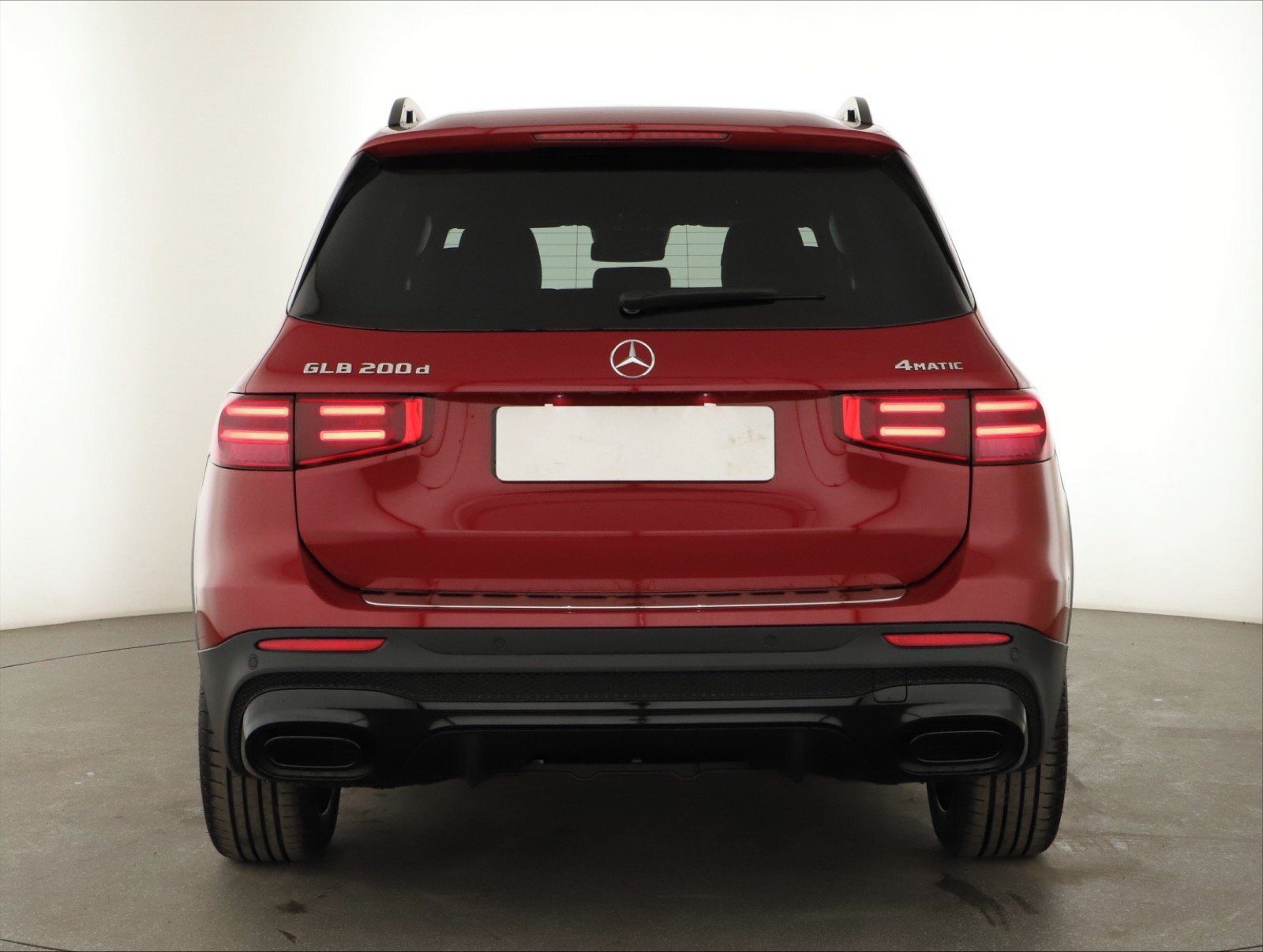 Mercedes-Benz GLB, GLB 200 d 4MATIC, AMG Line - fotka 4