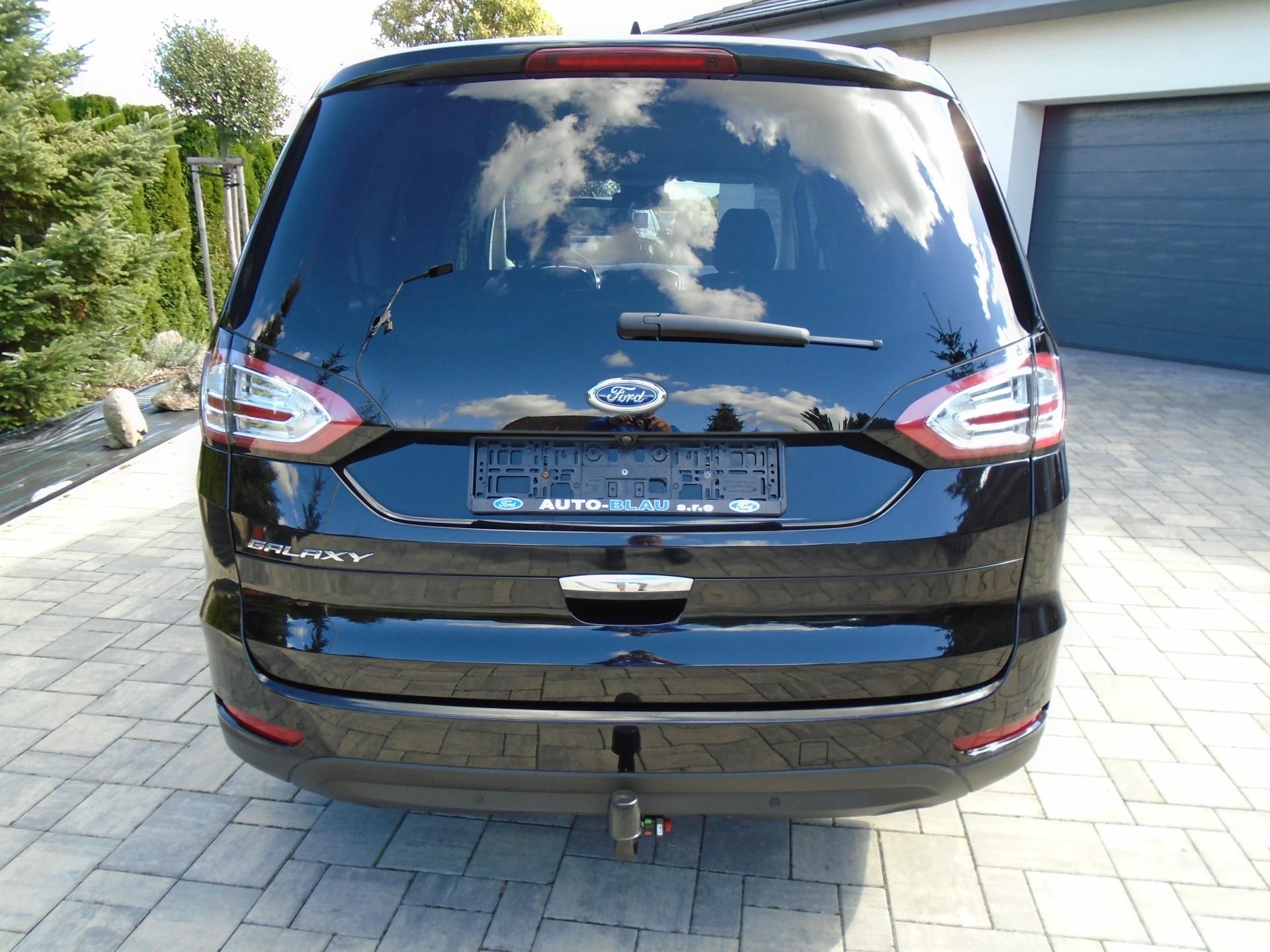 Ford Galaxy, 2.0EcoBlue 140kW 8AT Vignale - fotka 6