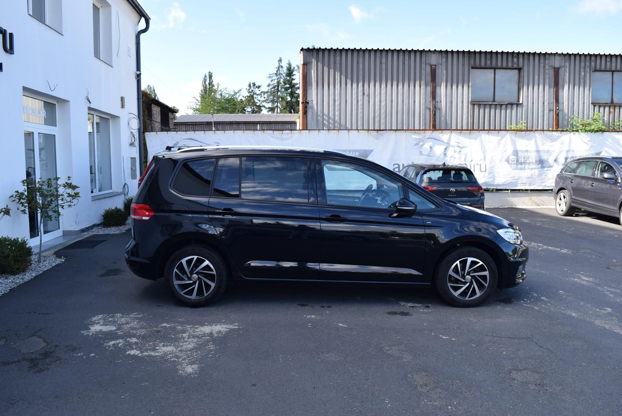Volkswagen Touran, 1.5TSI 110kw ED. JOIN LED NAVI - fotka 6