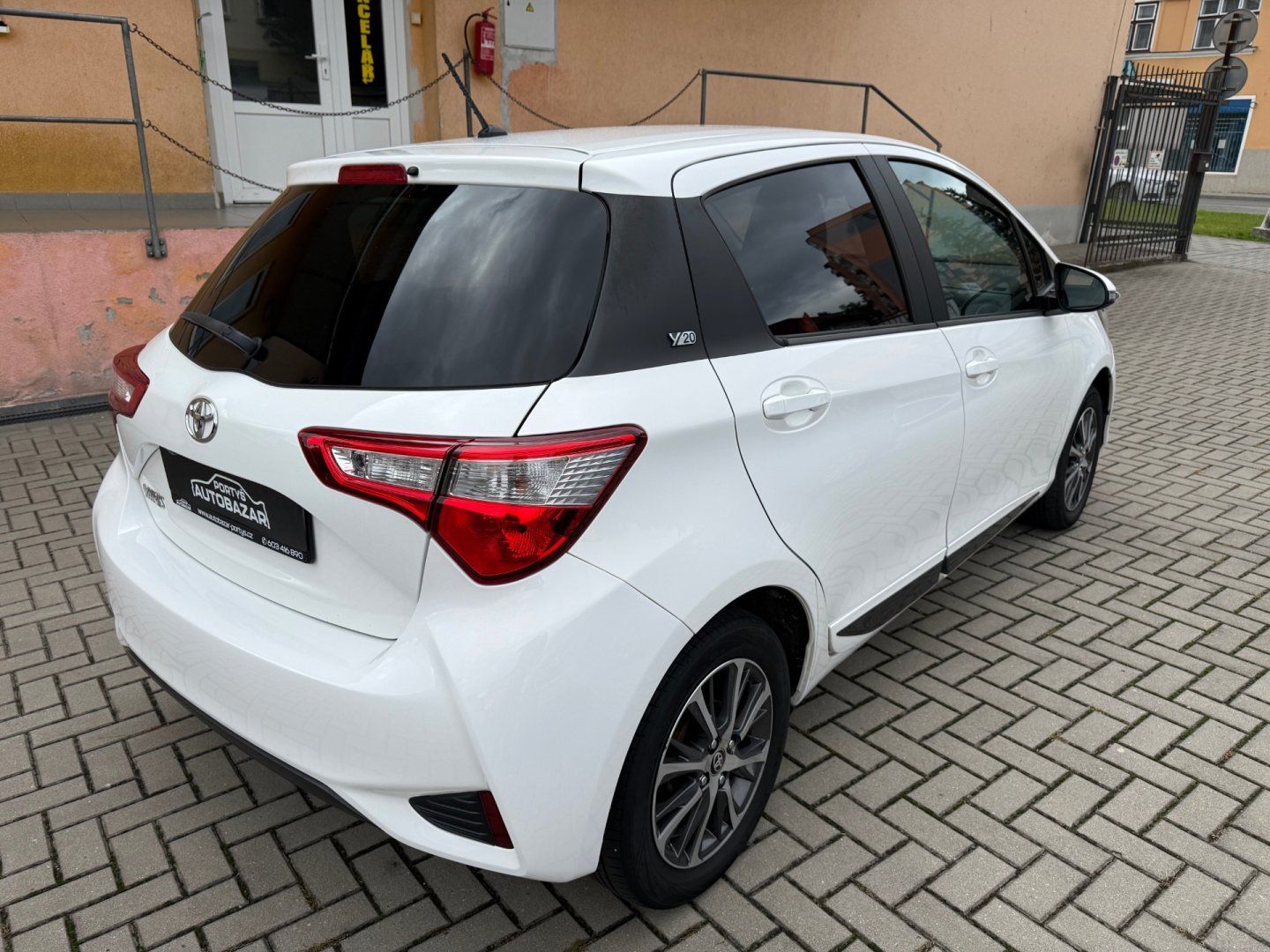 Toyota Yaris, 1.5 VVT-iE Active Trend - fotka 4