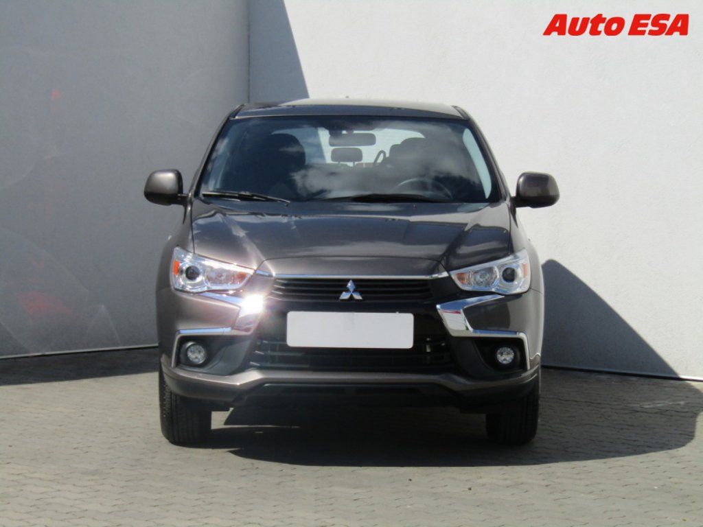 Mitsubishi ASX, 1.6 Mivec,AC,temp,tažné - fotka 2