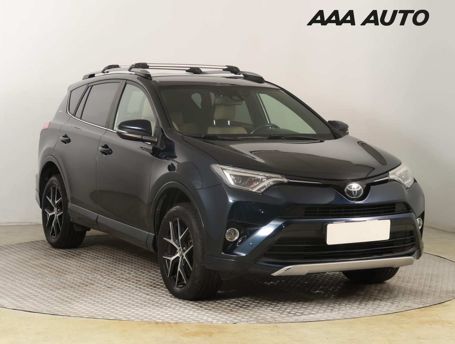 Toyota Rav4, 2.0 D-4D, Selection
