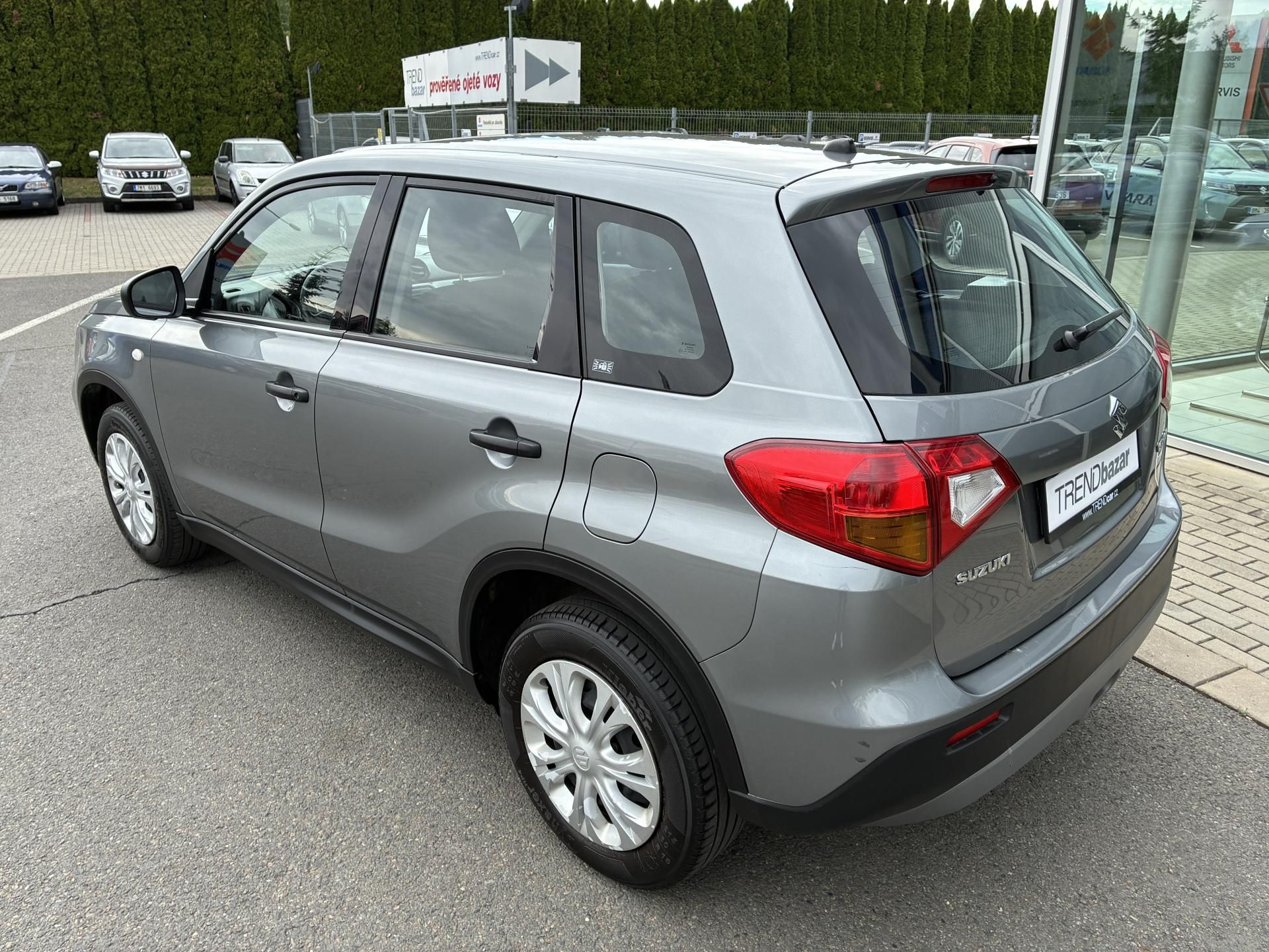Suzuki Vitara, 1,6VVT Comfort 5MT *ZÁRUKA* - fotka 5