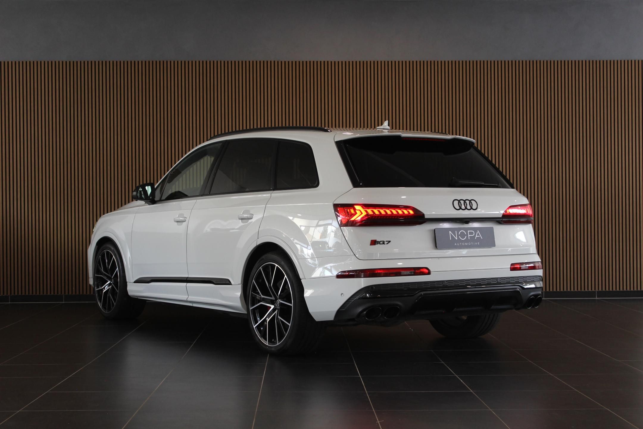 Audi SQ7, TDI V8 B&O 7míst Laser Carbon - fotka 5
