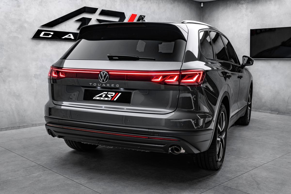 Volkswagen Touareg, V6 3,0TDI Vzduch LED Tažné - fotka 6