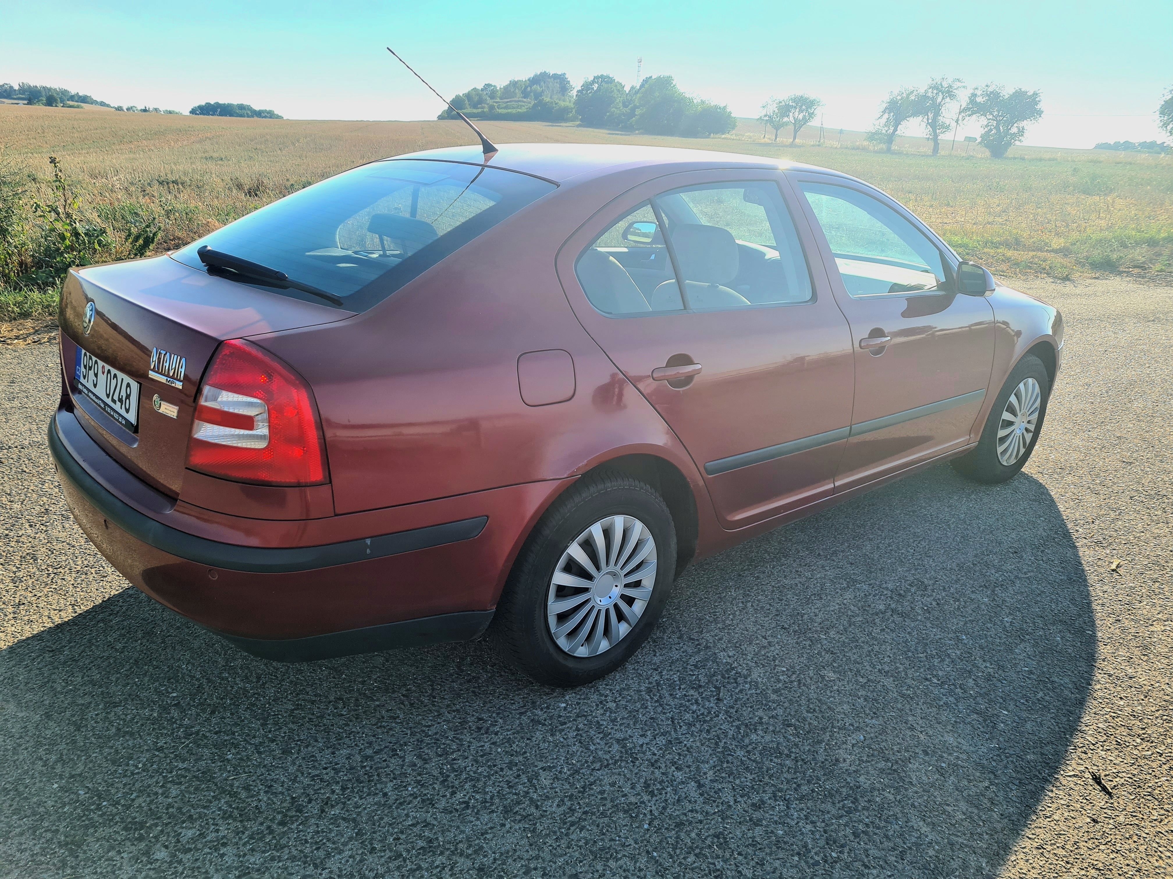 Škoda Octavia, Škoda Octavia 2, 1,6MPI - fotka 4