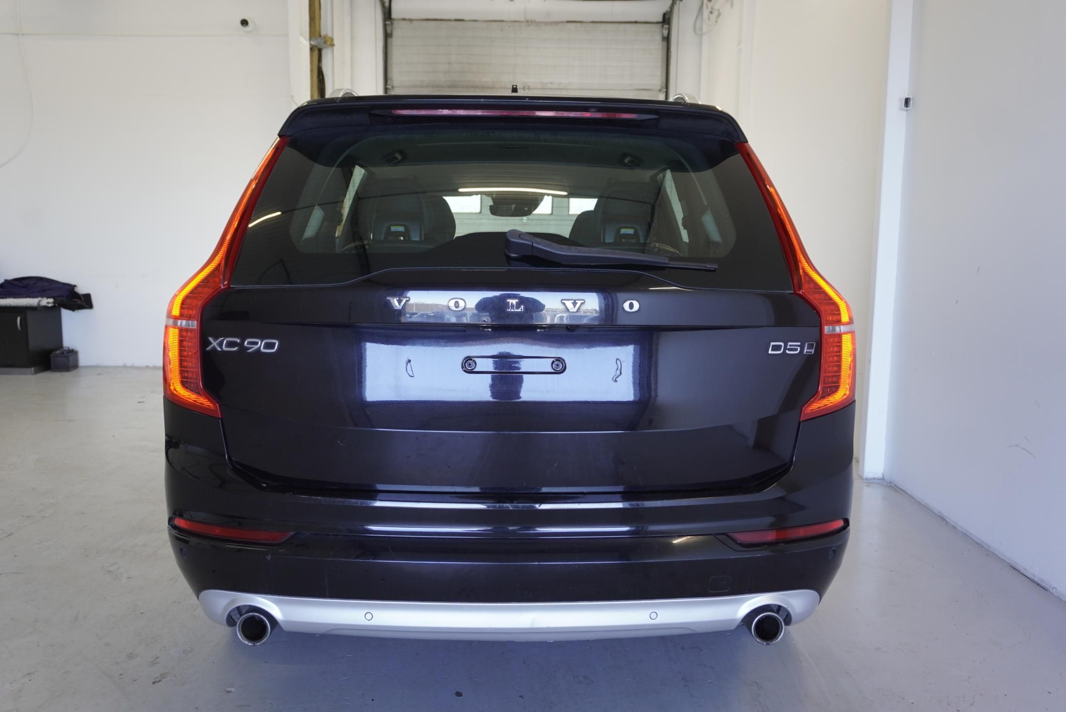 Volvo XC90, D5 MOMENTUM 4WD - fotka 6