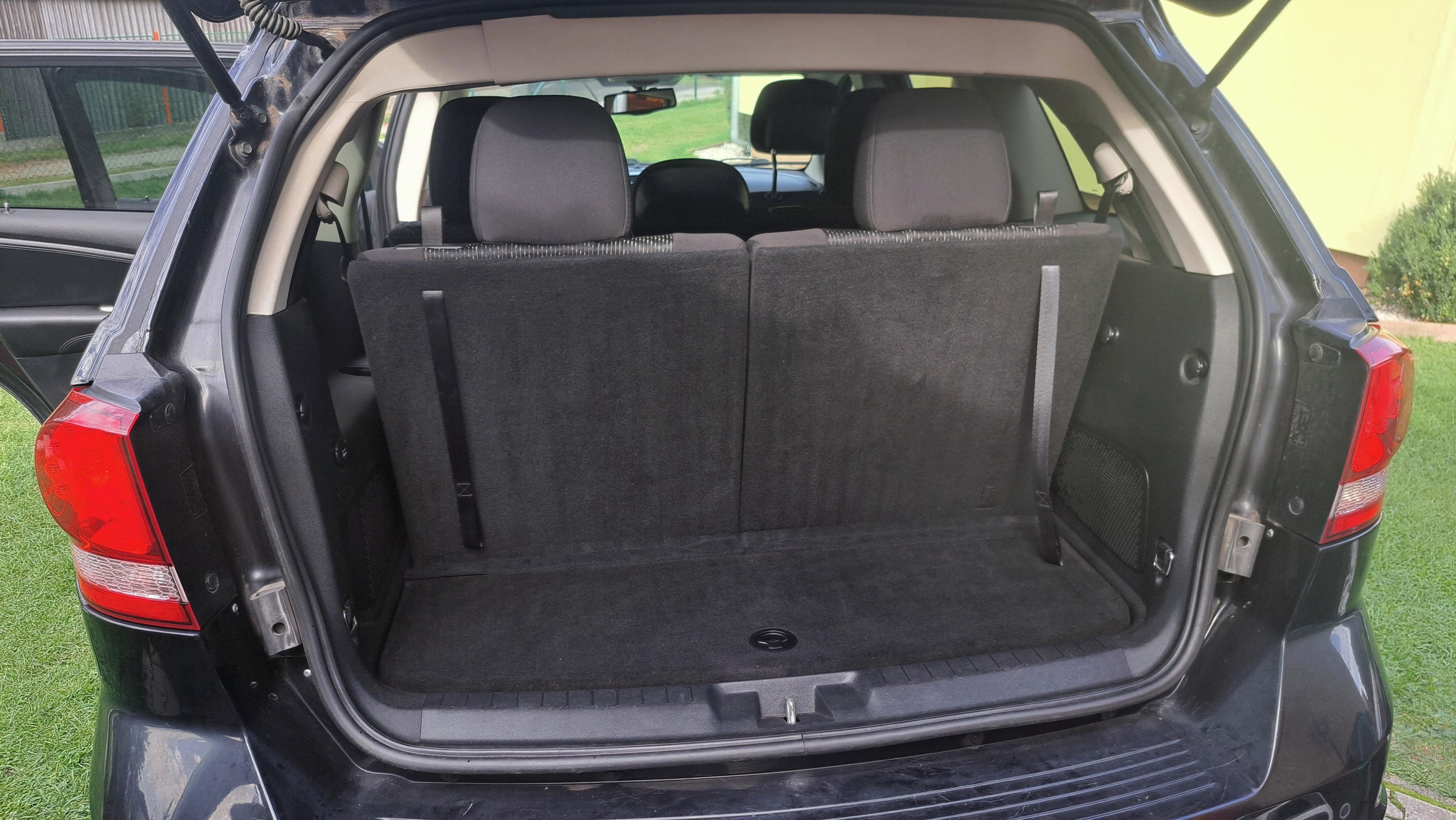Fiat Freemont, Fiat Freemont 2.0L DIESEL 125k - fotka 2