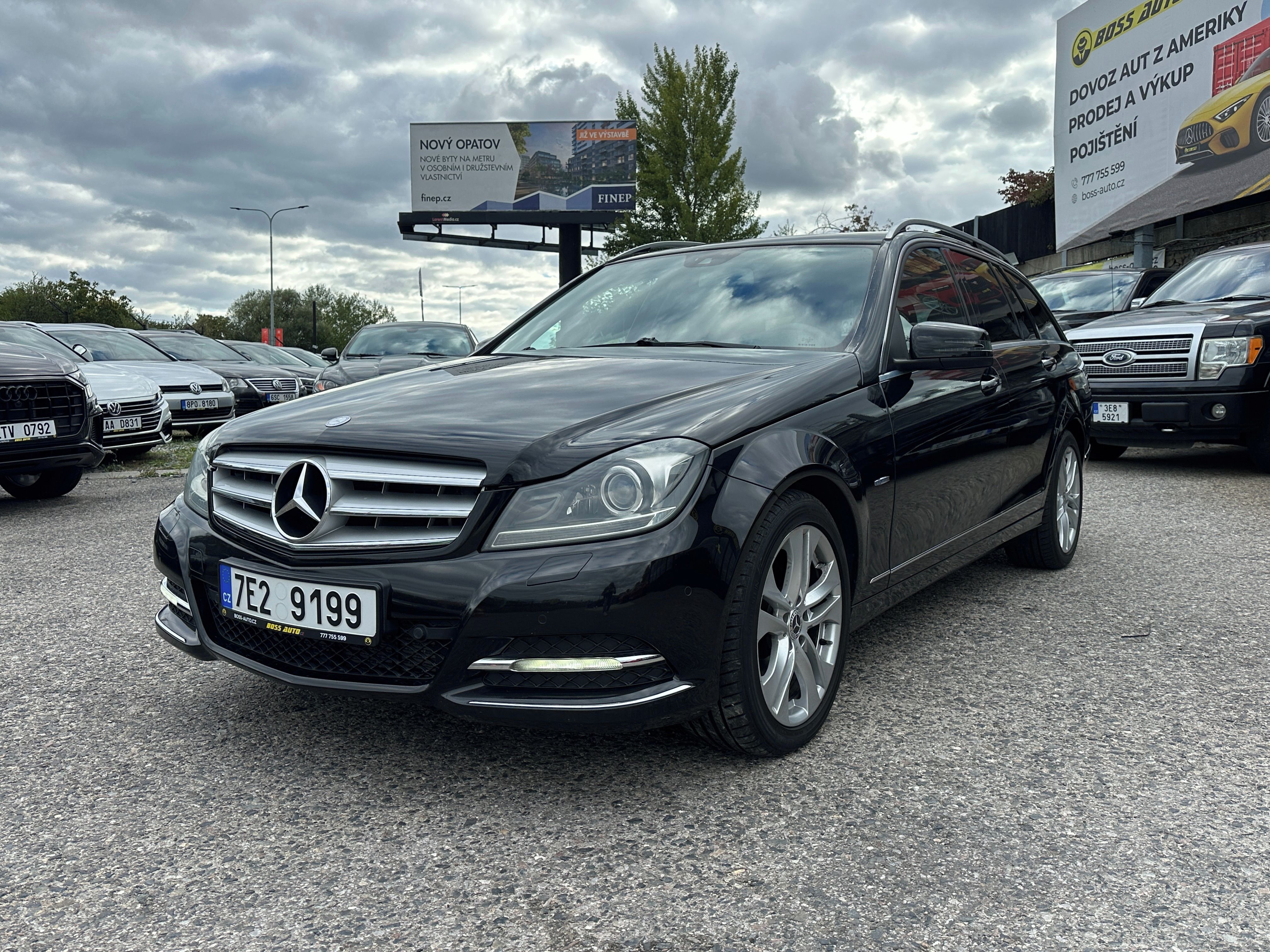Mercedes-Benz Třídy C, Mercedes-Benz C 220 CDI 2011 - fotka 5