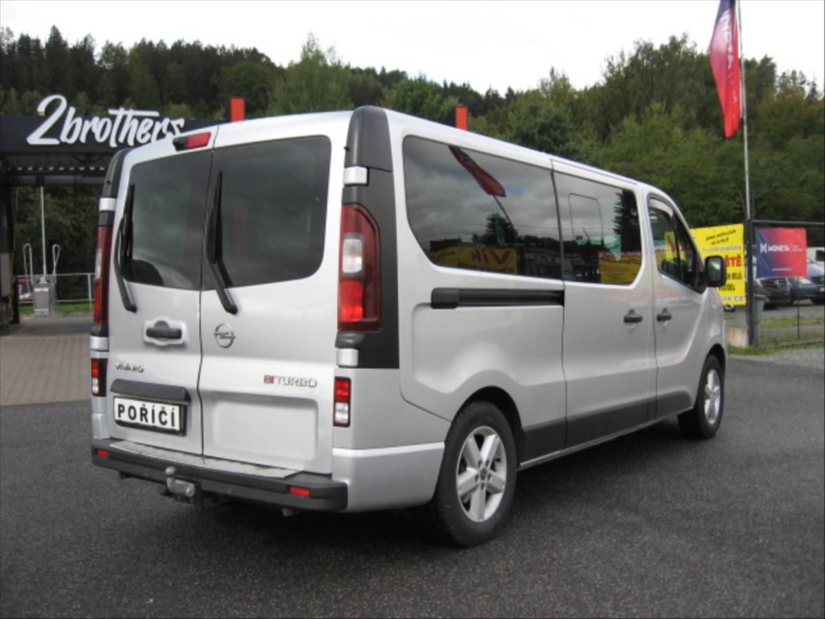 Opel Vivaro, 1,6 CDTi 9 Míst - fotka 6
