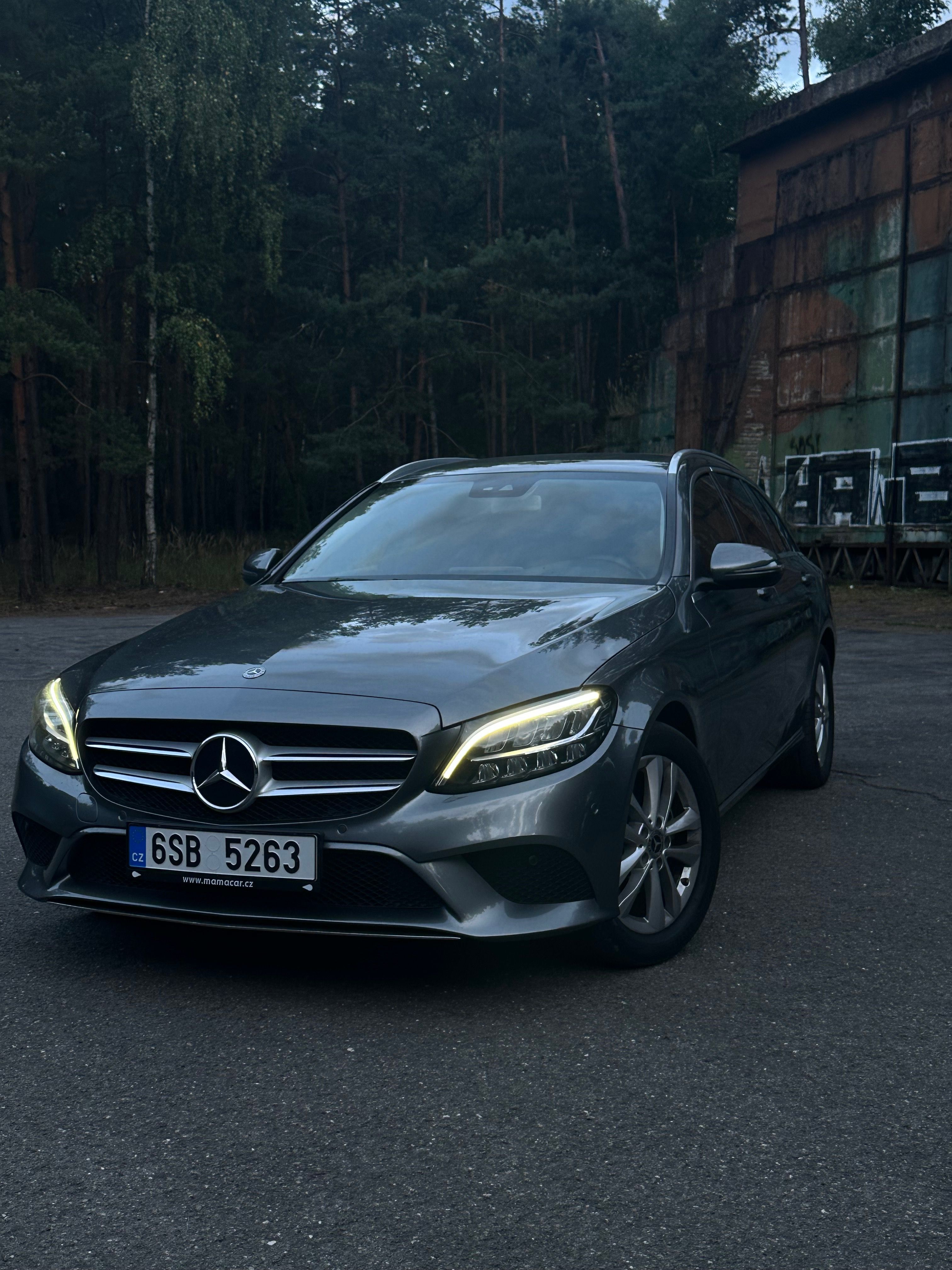 Mercedes-Benz Třídy C, Mercedes Benz C220d super stav - fotka 5