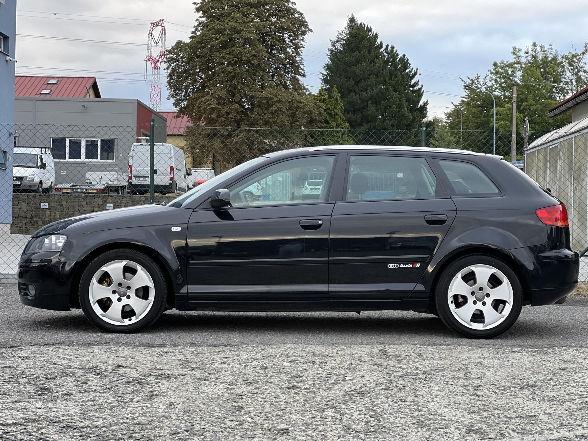 Audi A3, SPORTBACK 2.0TDi 103kw KLIMA - fotka 4