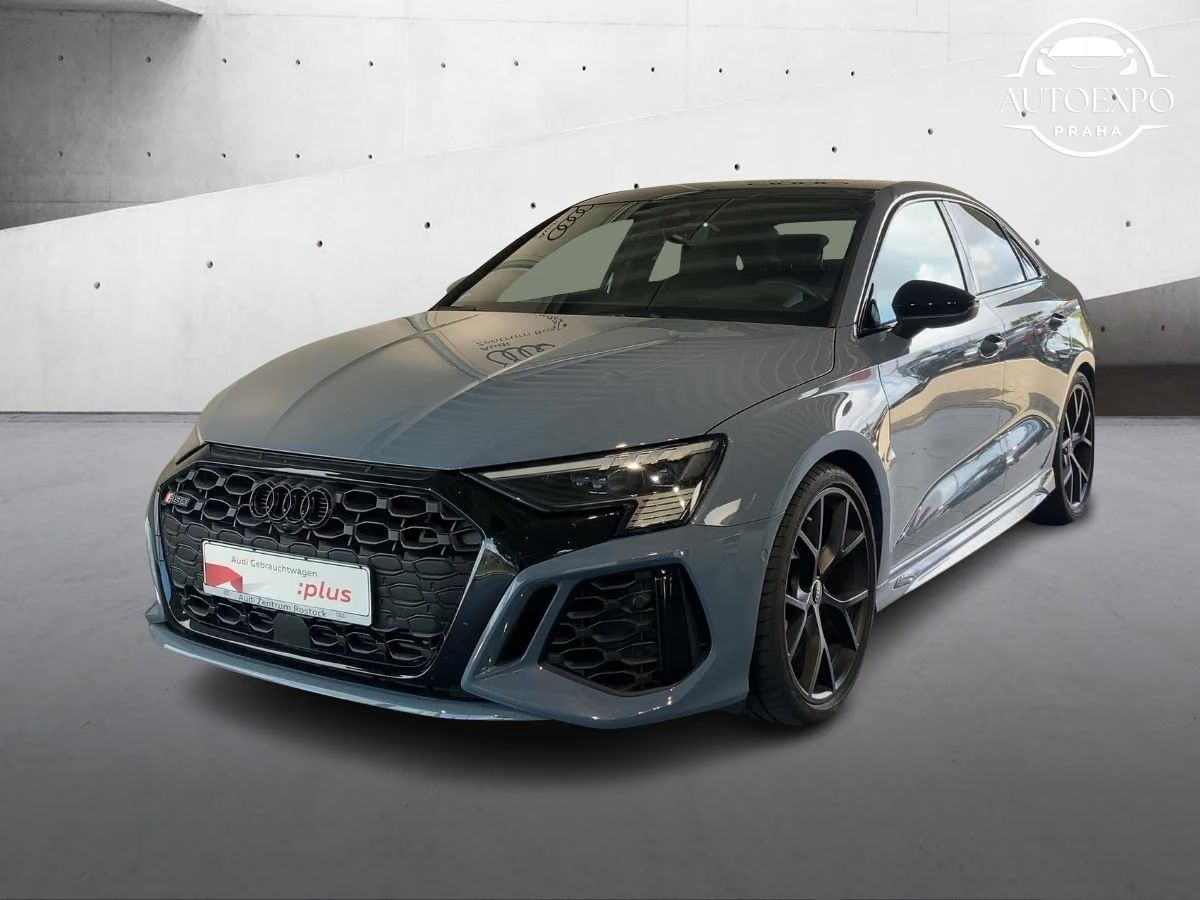 Audi RS3, Limousine 2.5 TFSI Quattro*