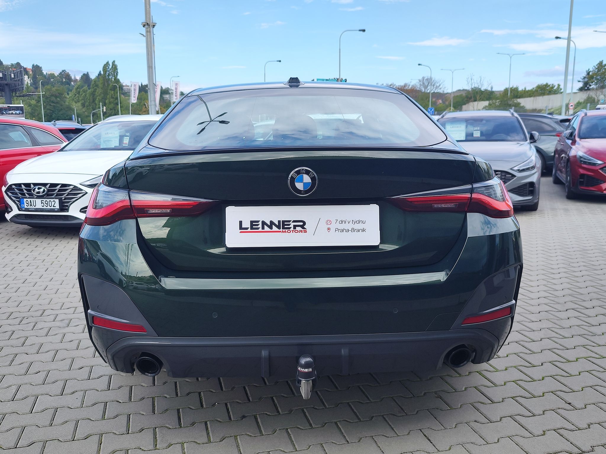 BMW Řada 4, 420d xDrive/140kW M Paket AT - fotka 6
