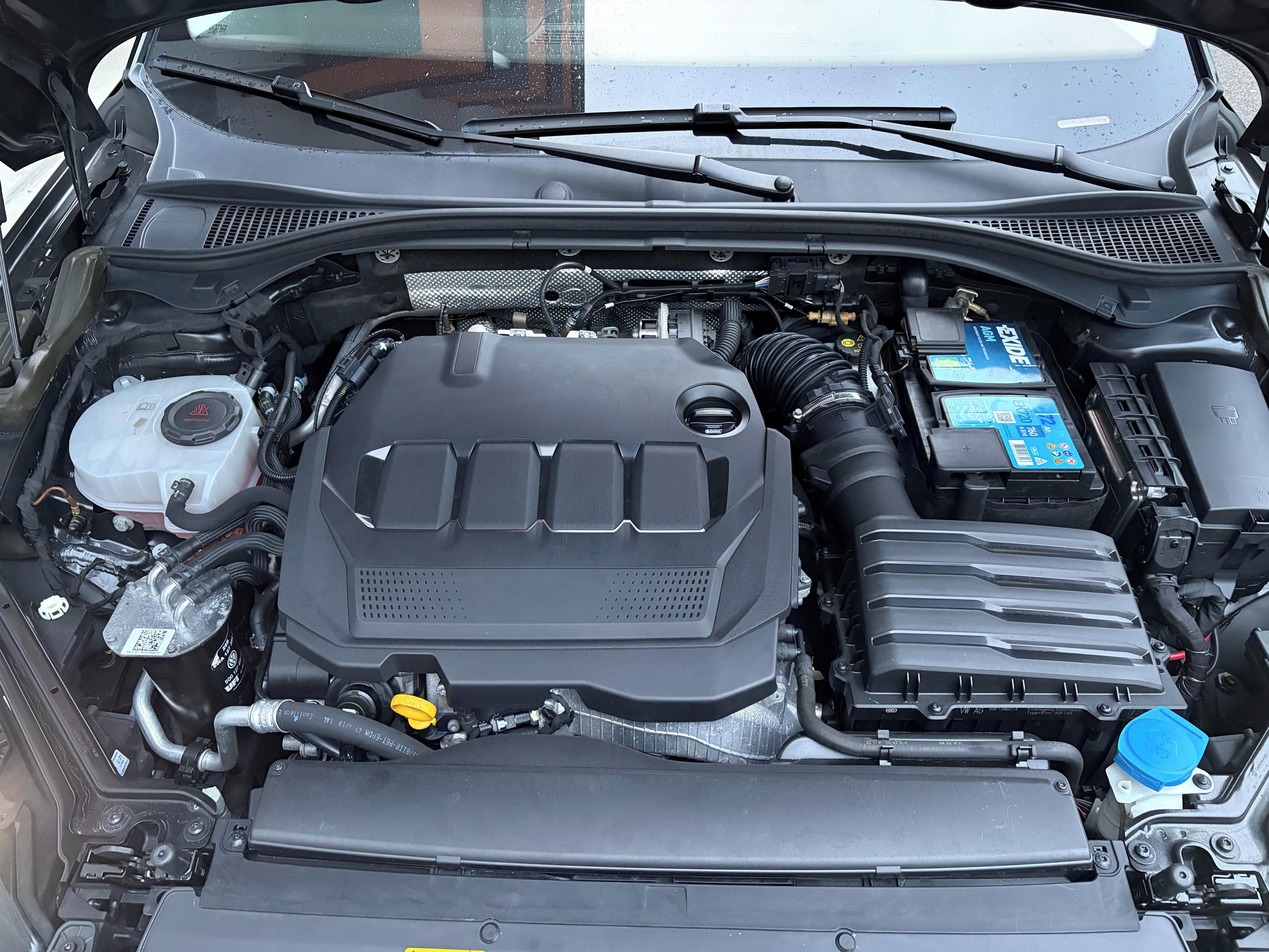 Škoda Superb, Combi Style 2.0 TDI 110 kW DSG - fotka 5