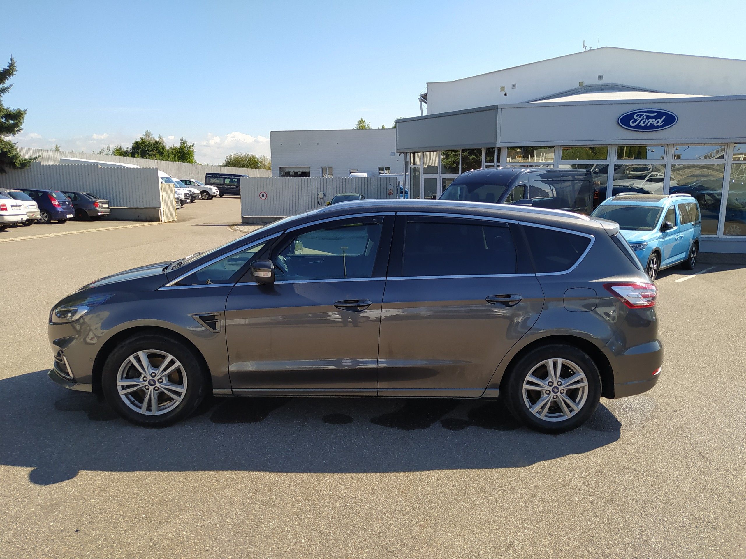 Ford S-MAX, 2.0 EcoBlue 110kW/150k Titaniu - fotka 2