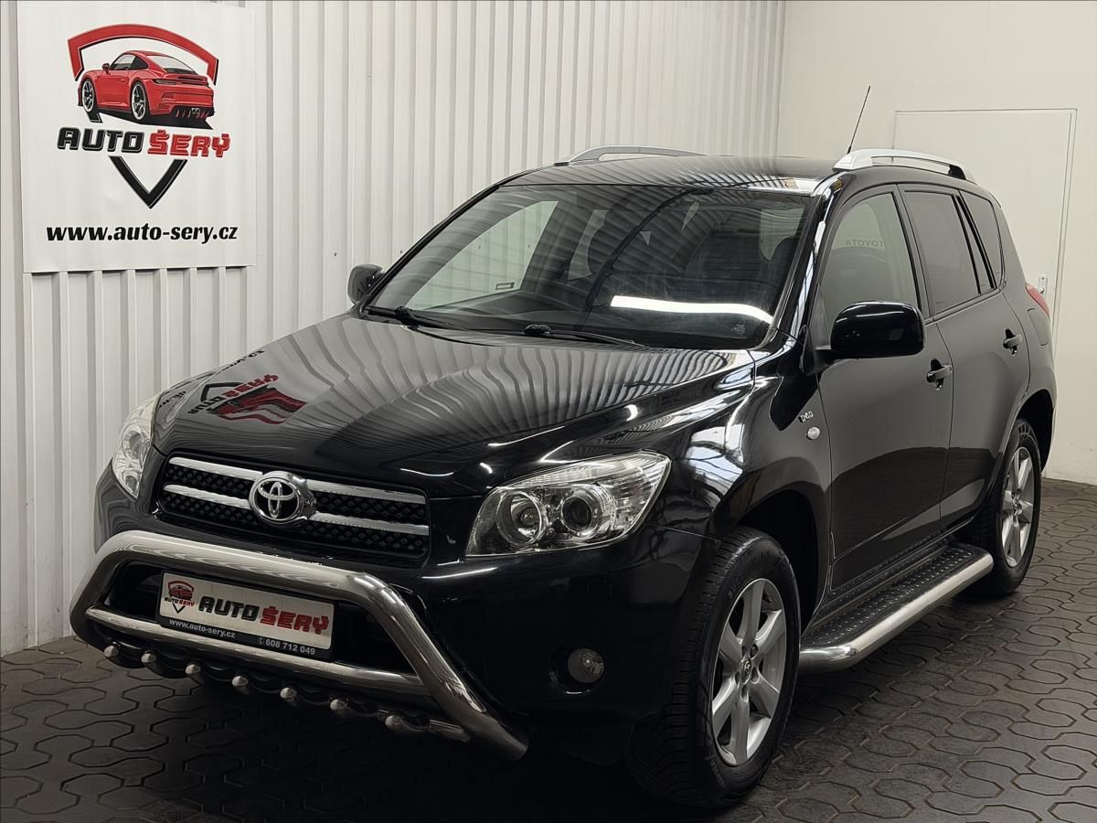 Toyota Rav4, 2.2 D-4D 100kW ČR 1MAJITEL