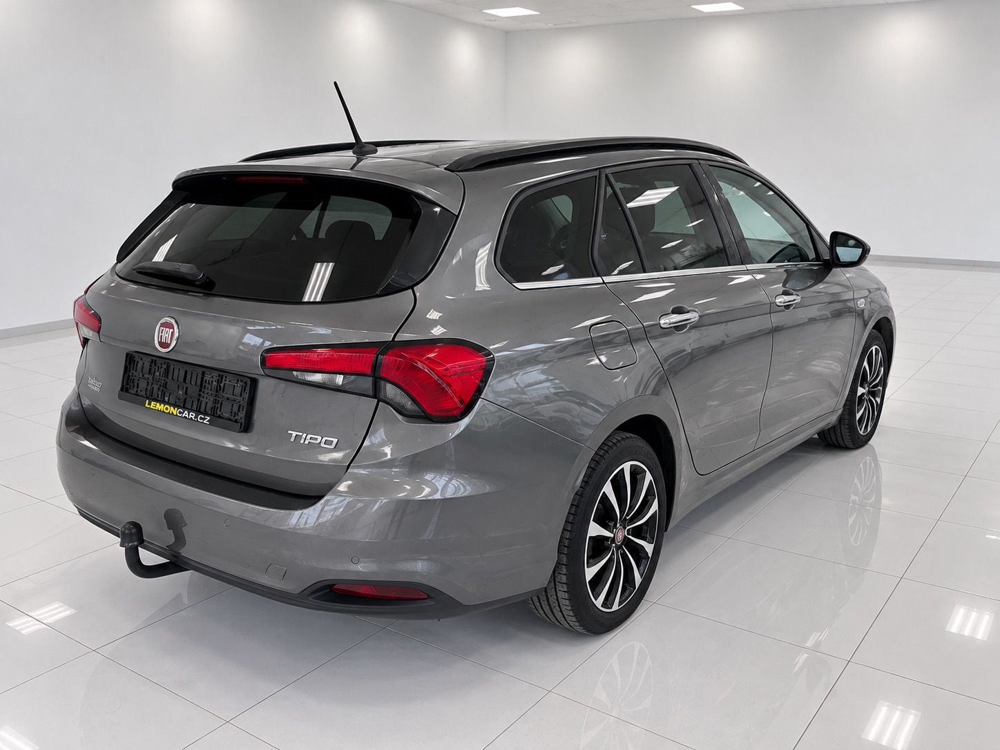 Fiat Tipo, SERVIS | NOVÁ STK NA 2 ROKY - fotka 6