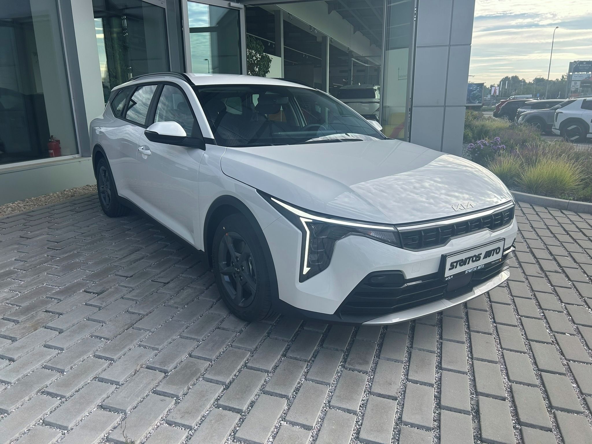Kia K4, SW 1.0 T-GDI SPIN - fotka 3