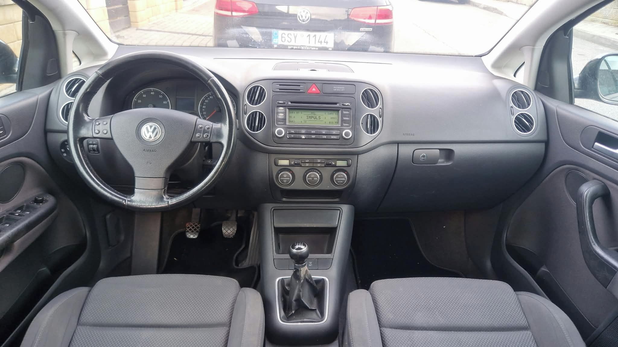 Volkswagen Golf Plus, 1.6 FSI - bez koroze - fotka 6