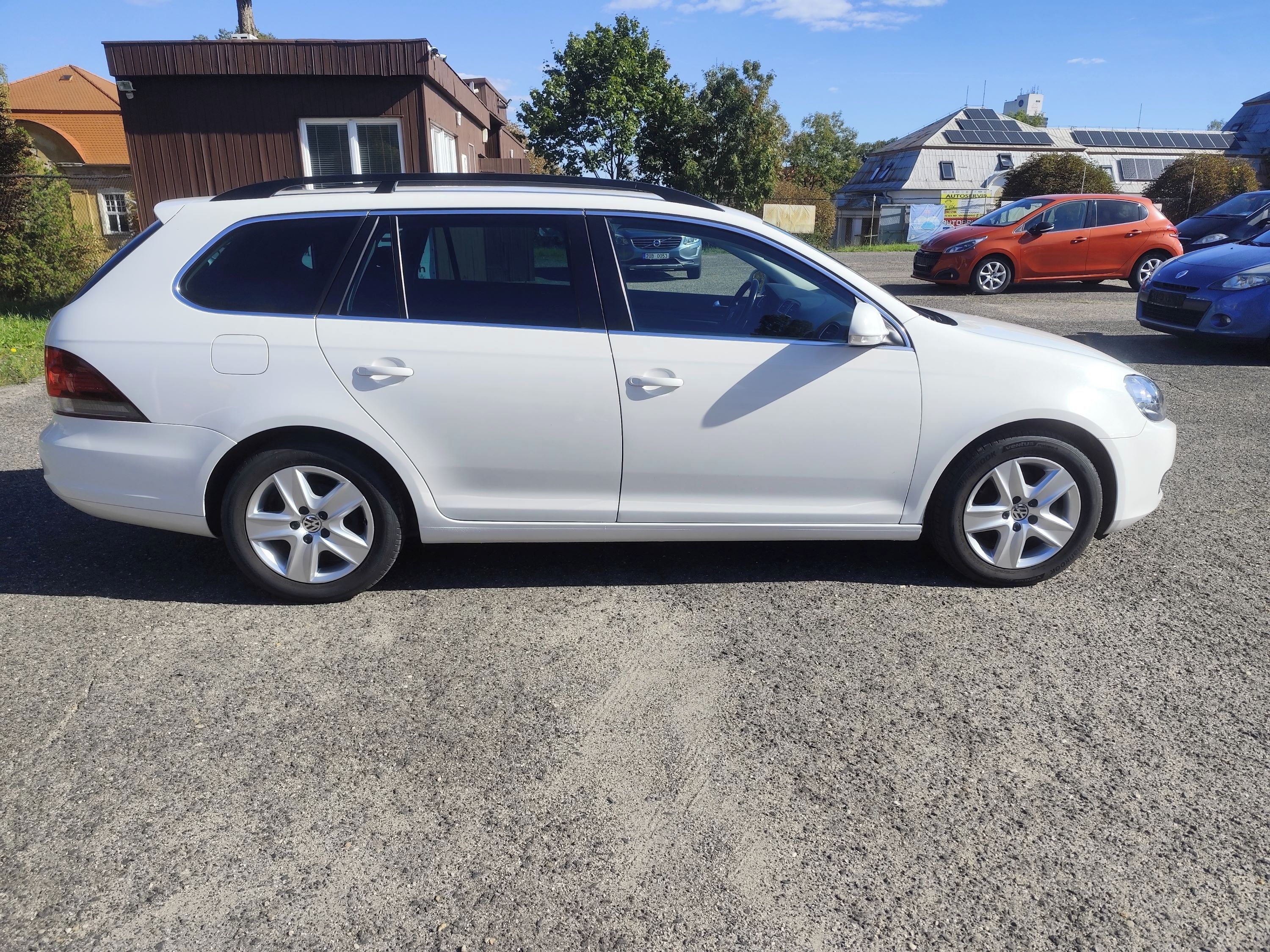 Volkswagen Golf, VI.Comfortline 1.4TSI.90kw - fotka 5