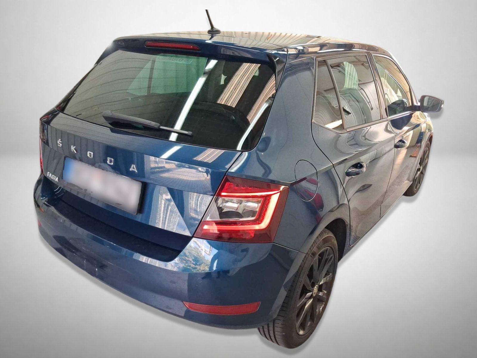 Škoda Fabia, 1.0 TSI, Style, Serv.kniha - fotka 2