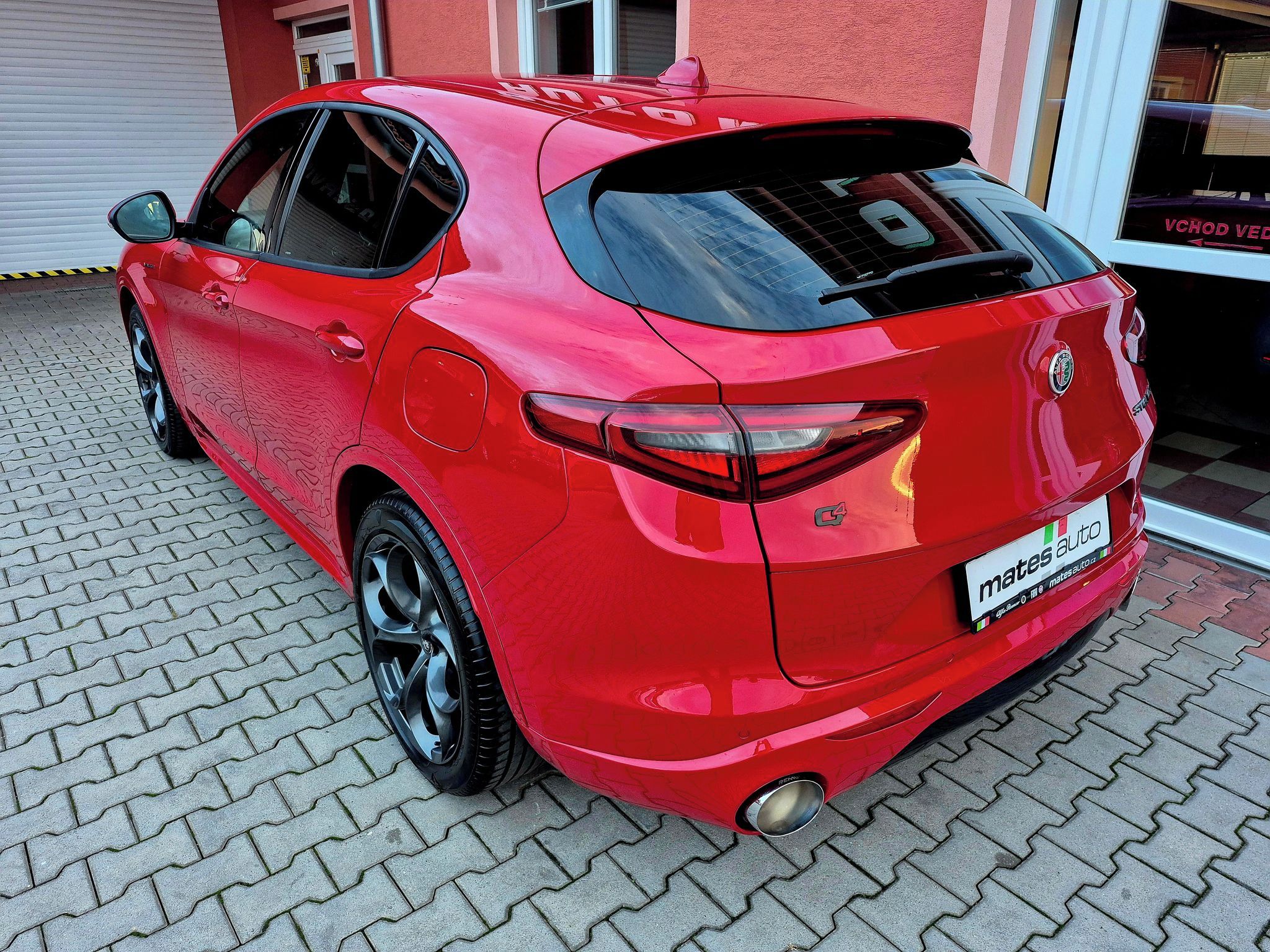 Alfa Romeo Stelvio, 2.0 206kw VELOCE Q4 - fotka 3