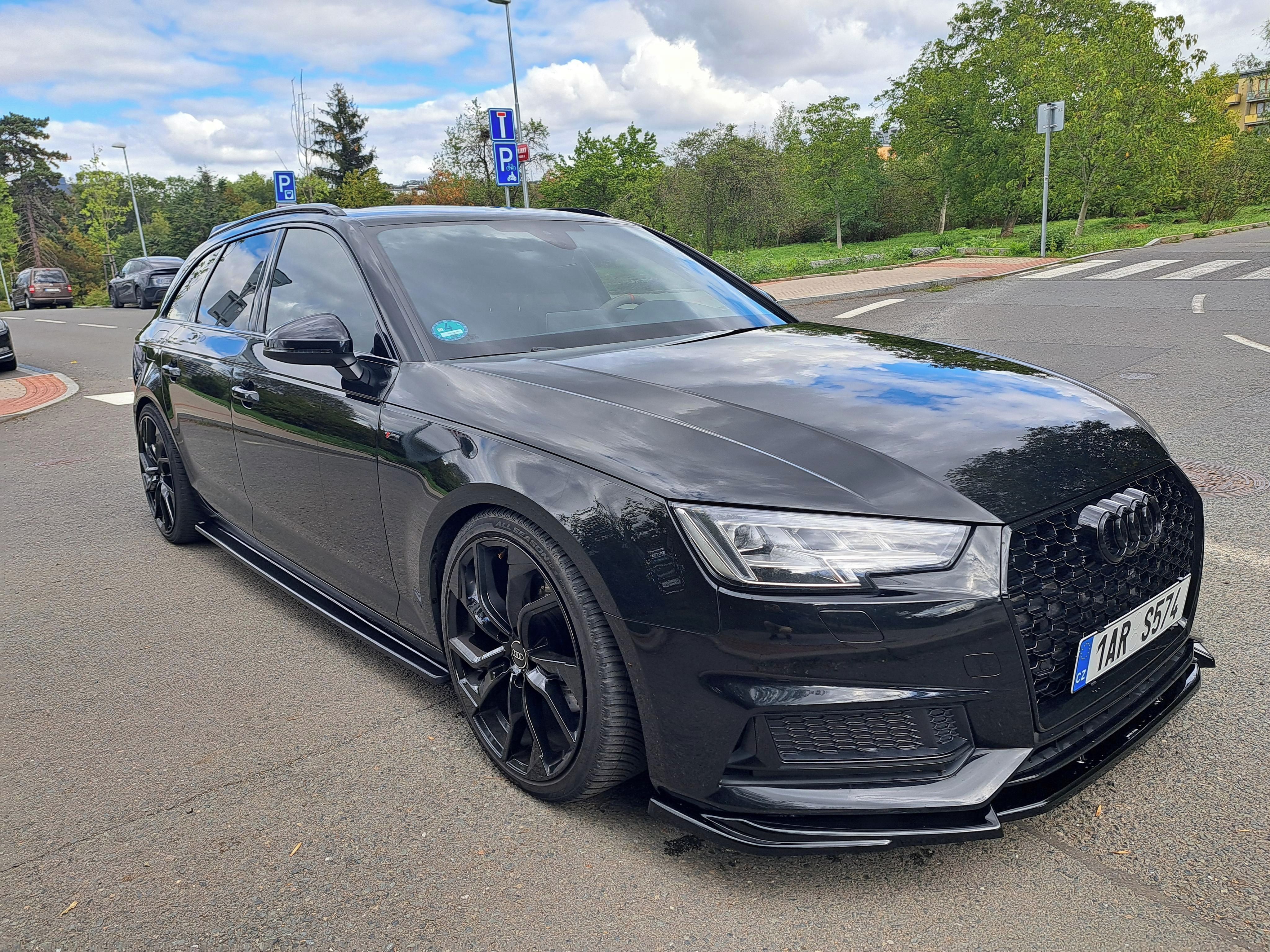 Audi A4 Avant, 2.0 TDI S Line automat - fotka 2