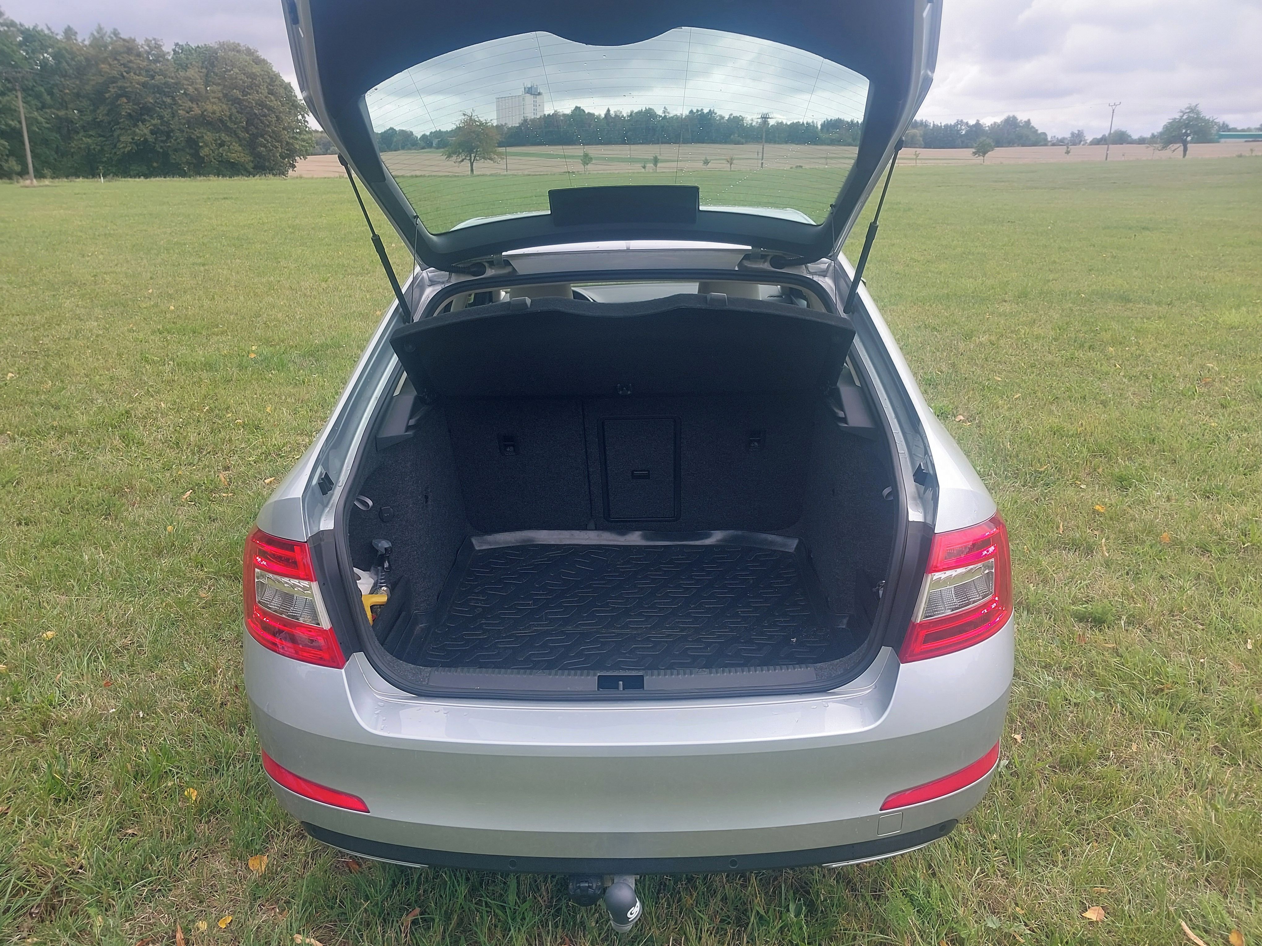 Škoda Octavia, 1,8 TSI super stav 46000 km !! - fotka 4