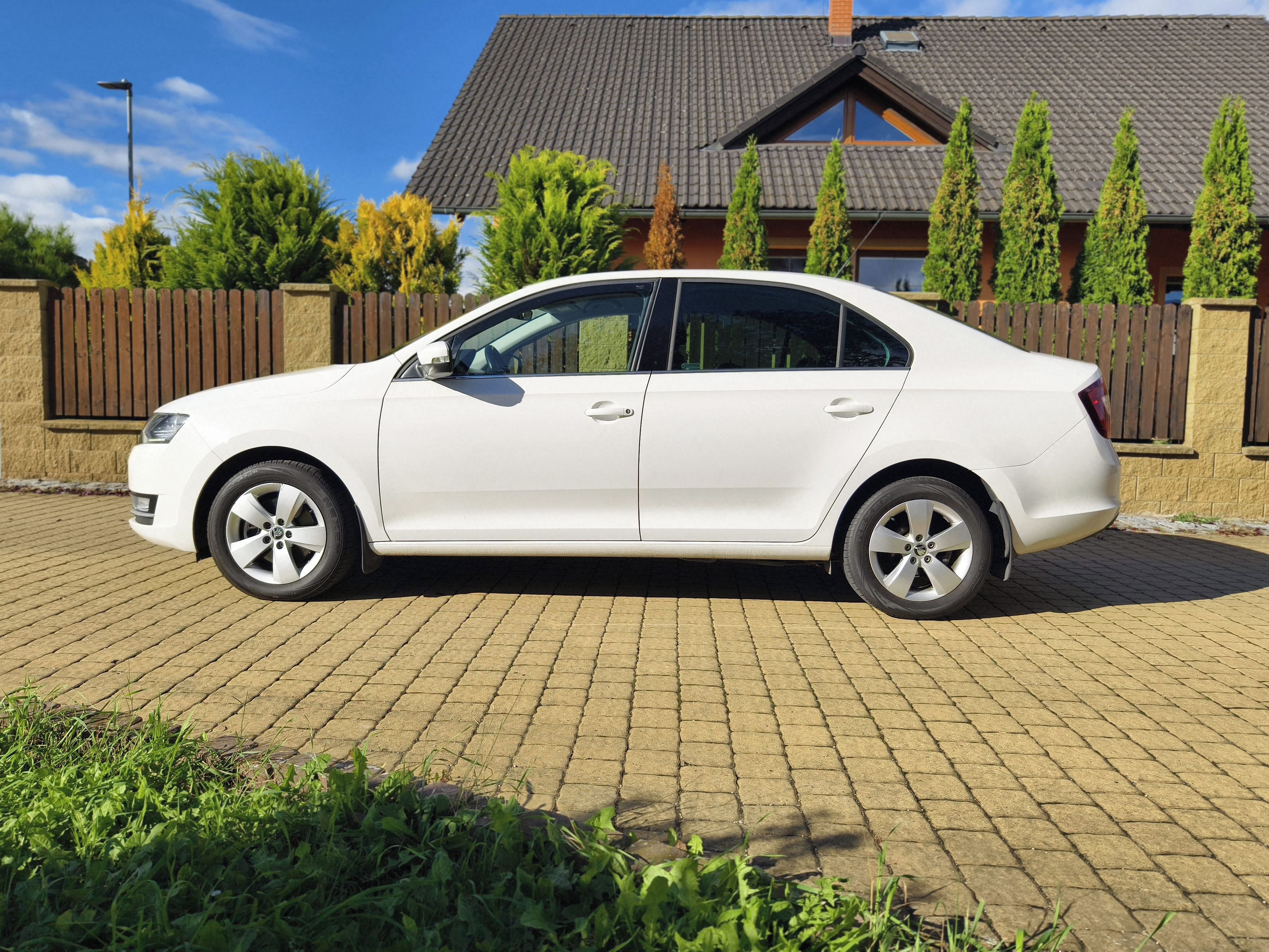 Škoda Rapid, 1.0TSI 81kw - TOP STAV! - fotka 4
