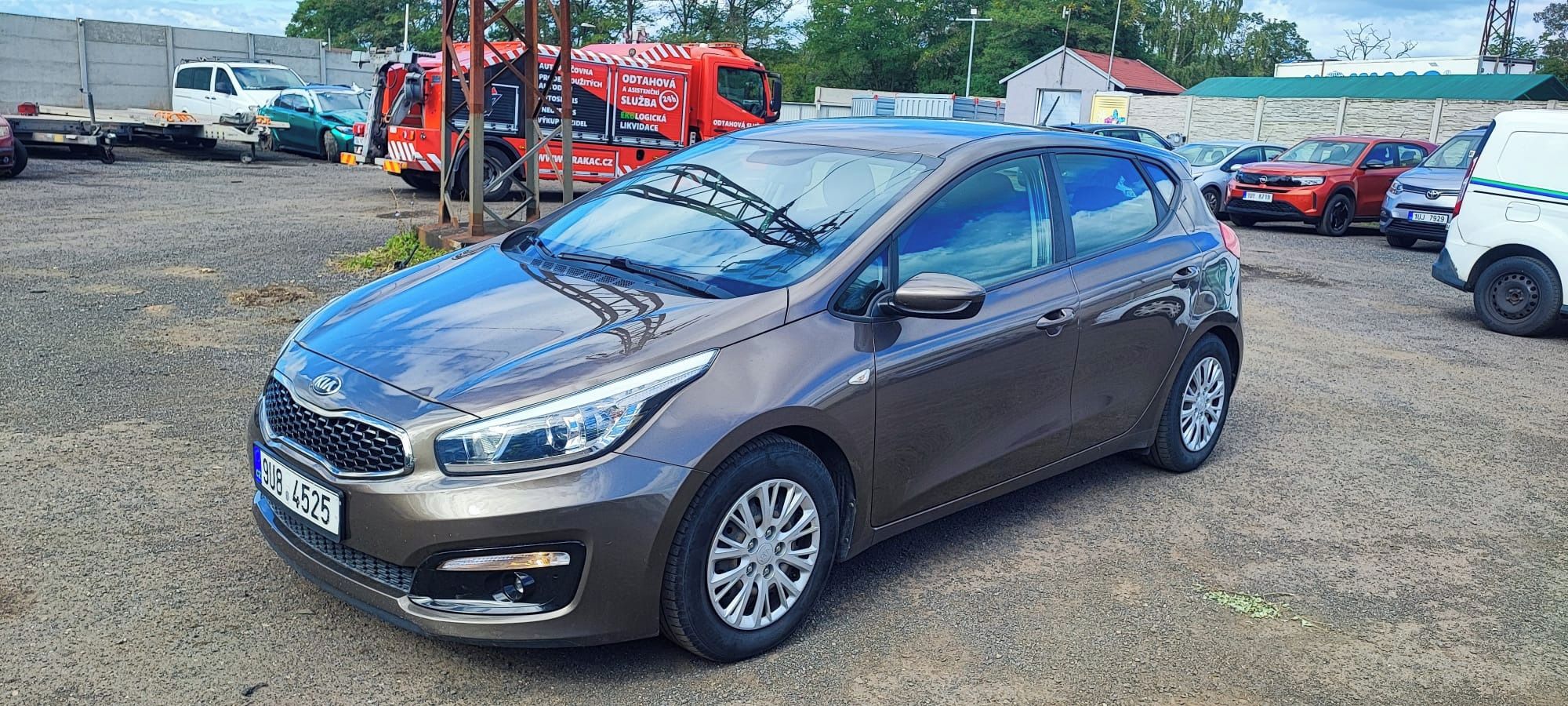 Kia Cee´d, Kia Cee'd 1.4 - fotka 2