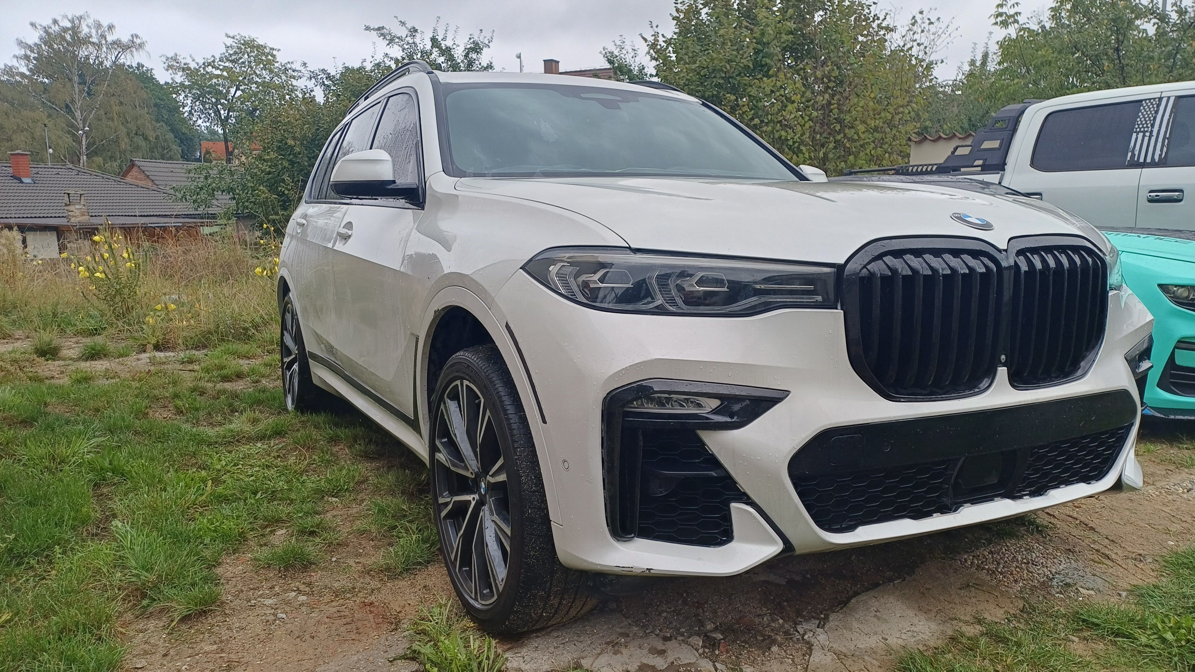BMW X7, M50i benzin, X DRIVE, M- PAKET - fotka 3