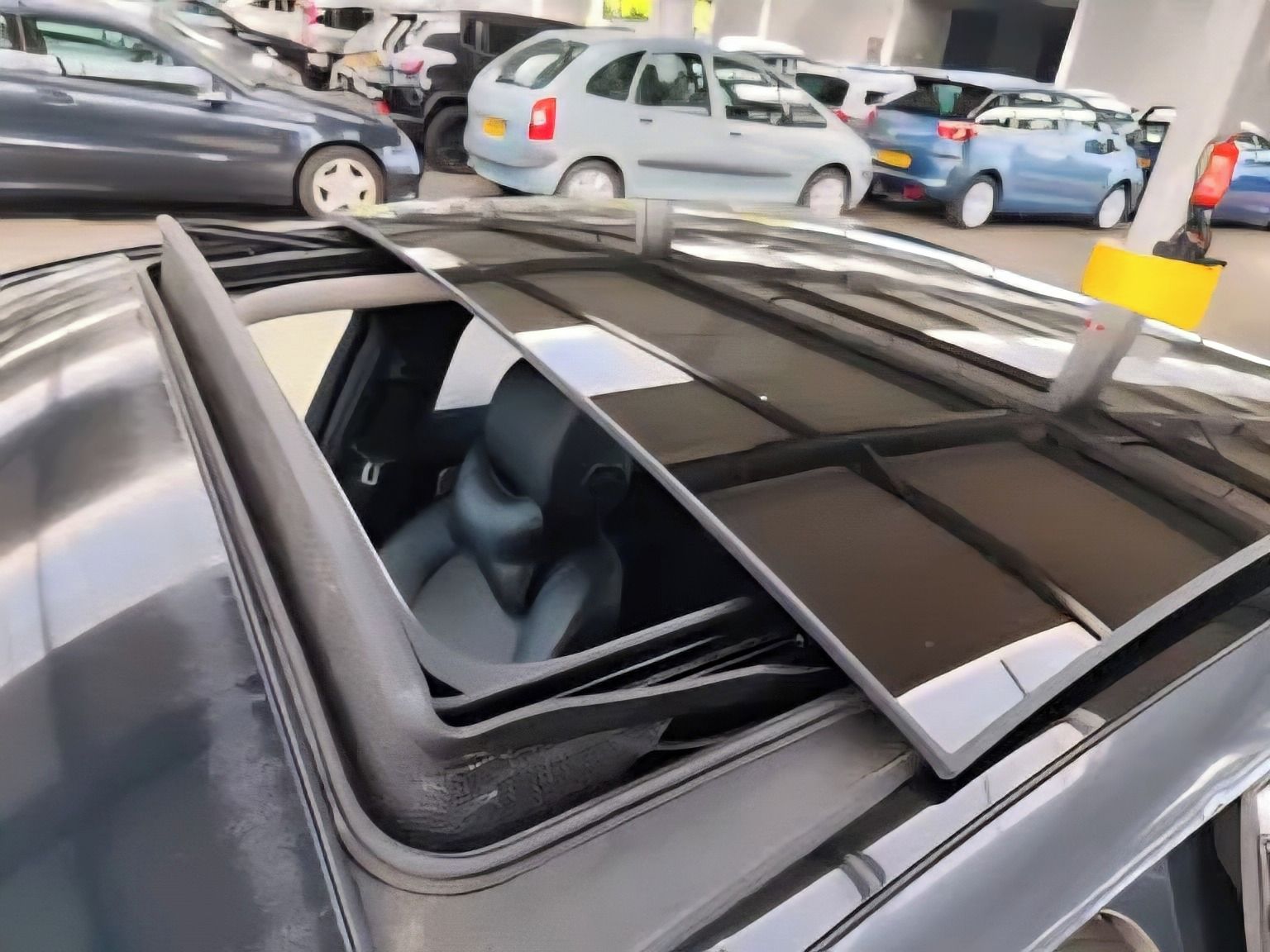 Mercedes-Benz Třídy C - fotka 4