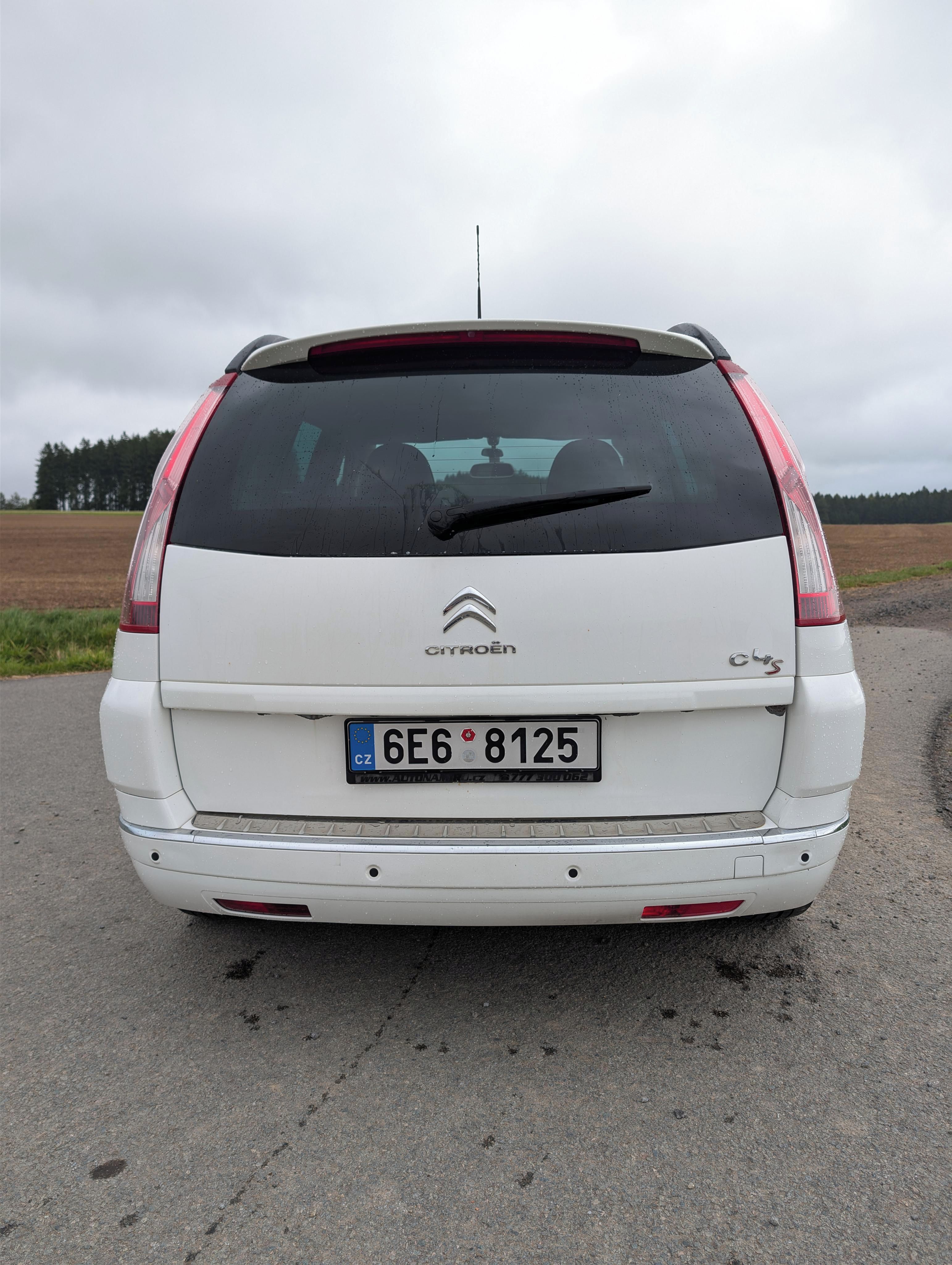 Citroën C4 Picasso, Citroën C4 GrandPicasso 2.0HDI - fotka 2