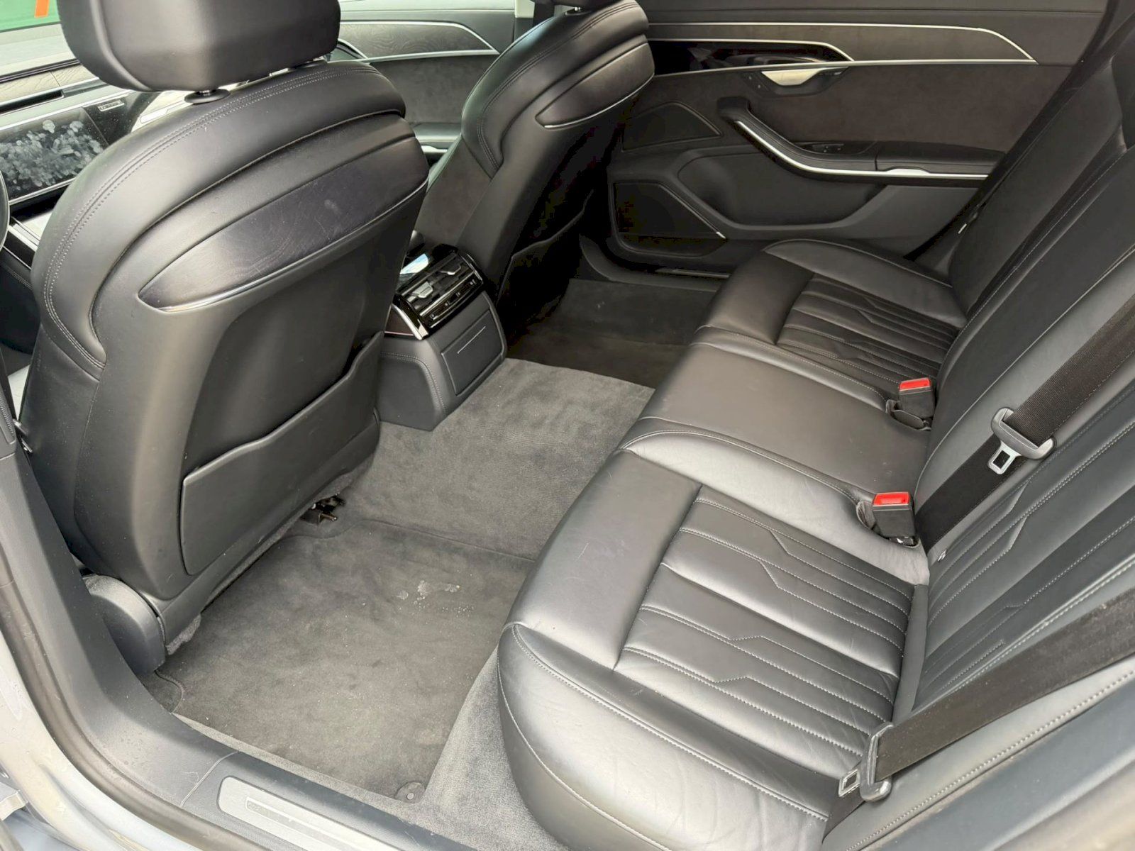 Audi A8, LONG 3.0TDI 210KW QUATTRO AUTO - fotka 6