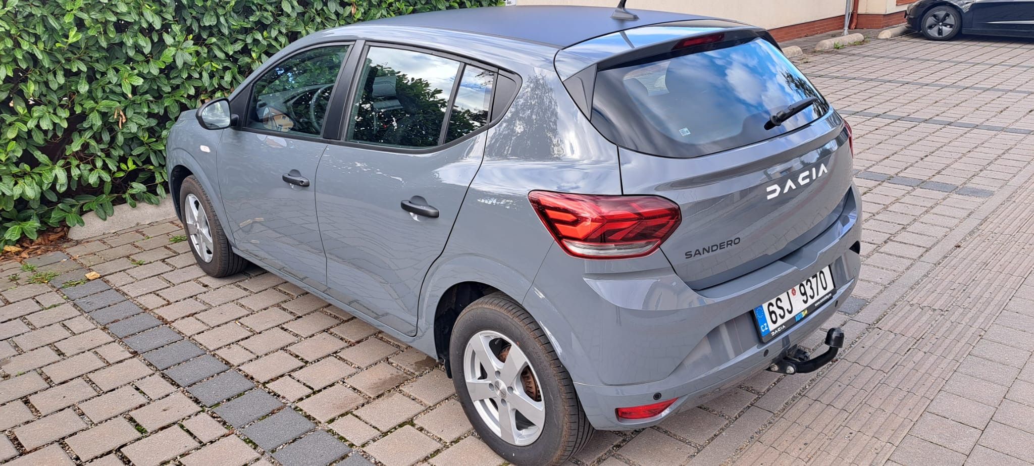 Dacia Sandero, 1.0 LPG, 2025, 13700 km - fotka 5
