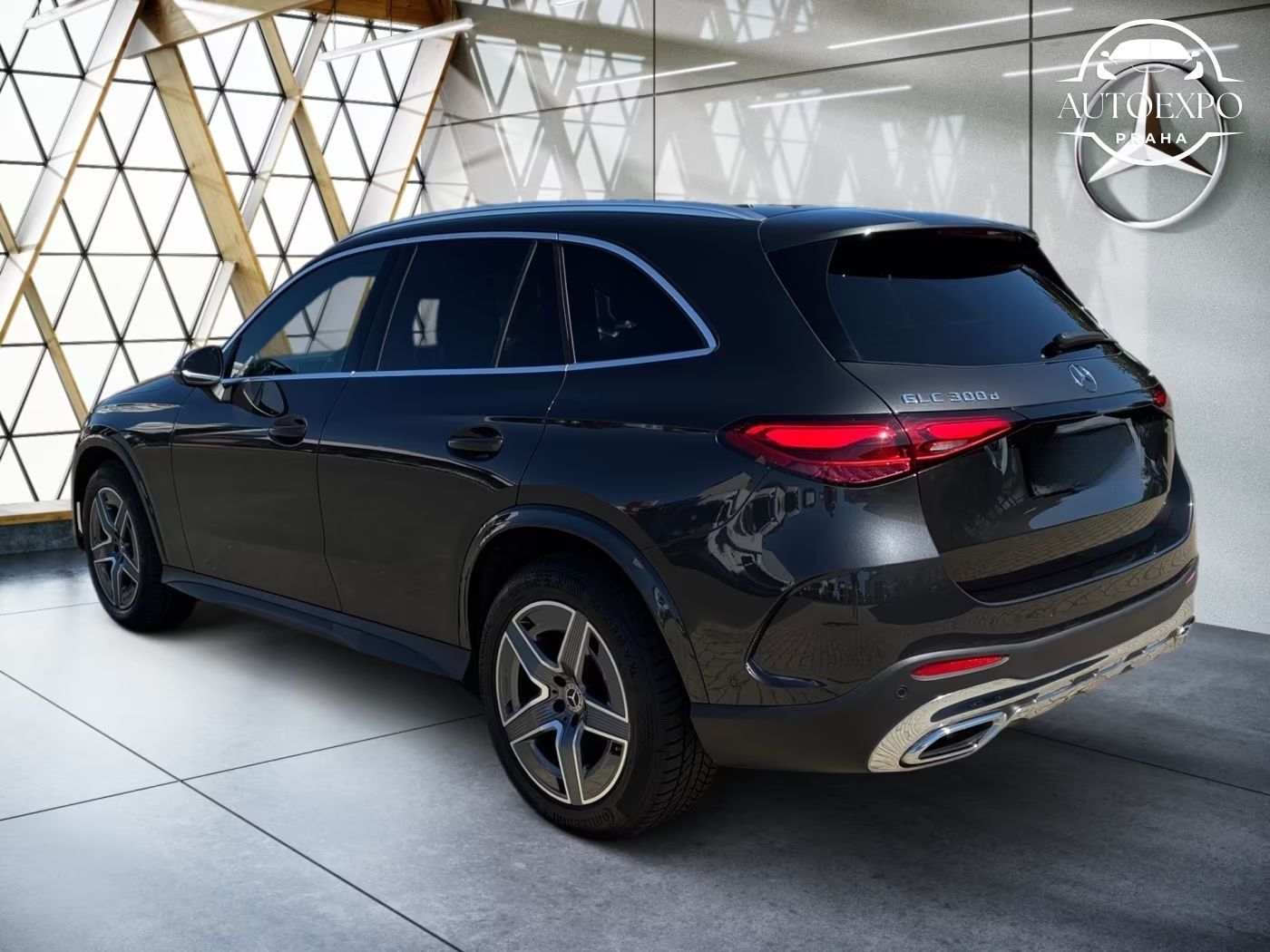 Mercedes-Benz GLC, 300d 4MATIC AMG* - fotka 3