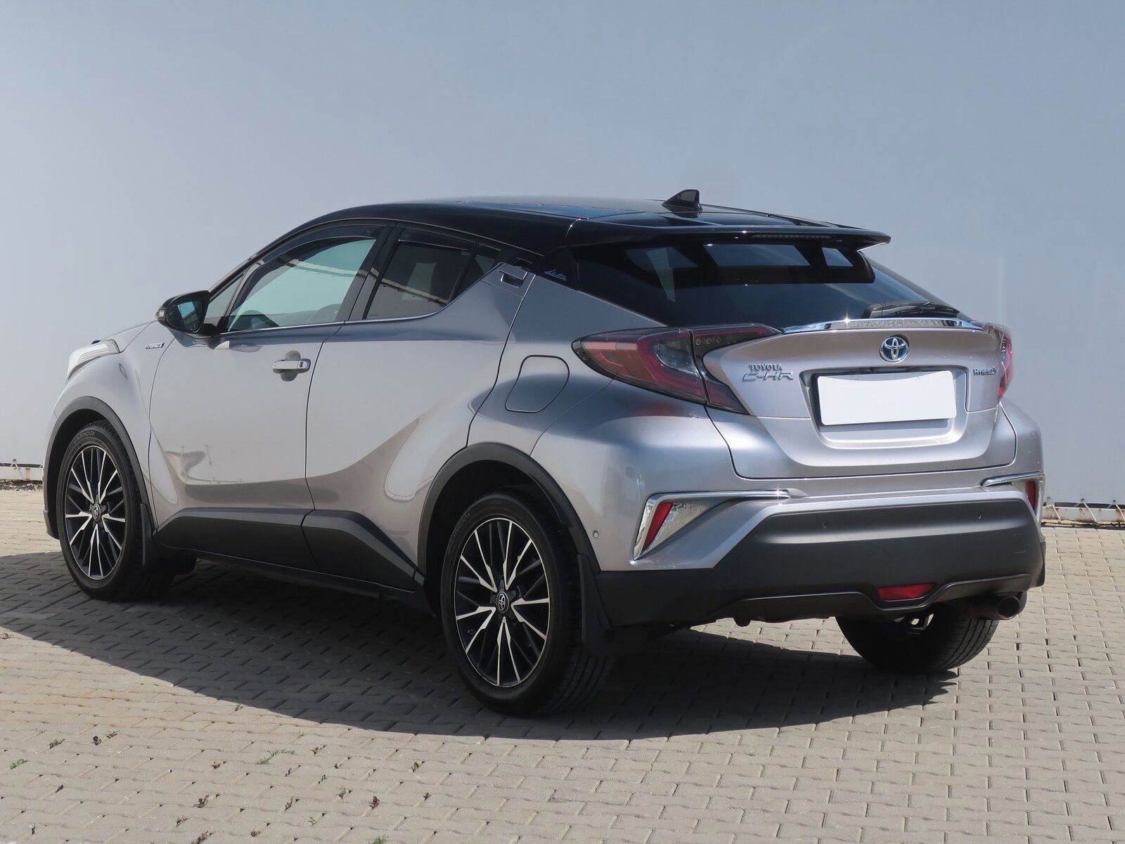 Toyota C-HR, 1.8 Hybrid, Selection, Automat - fotka 4