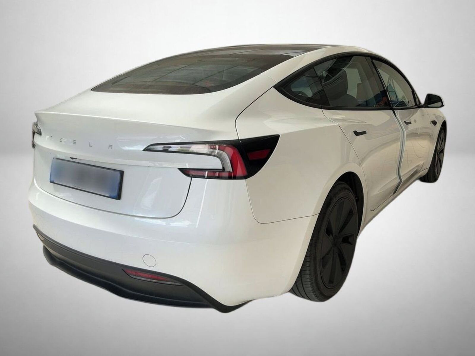 Tesla Model 3, Standard Range LFP - fotka 2