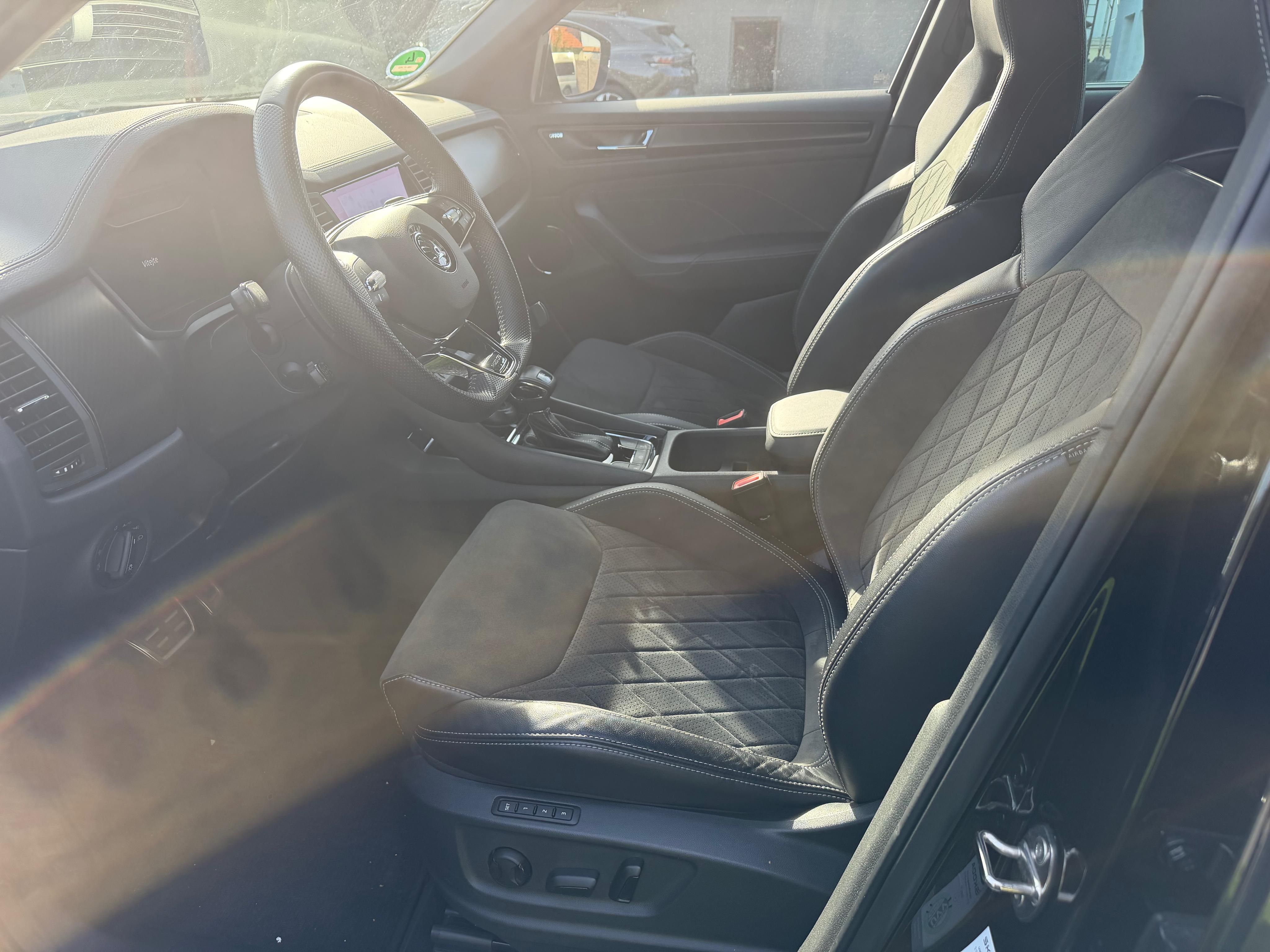 Škoda Kodiaq, SPORTLINE WEBASTO TAŽNÉ 7MÍST - fotka 6