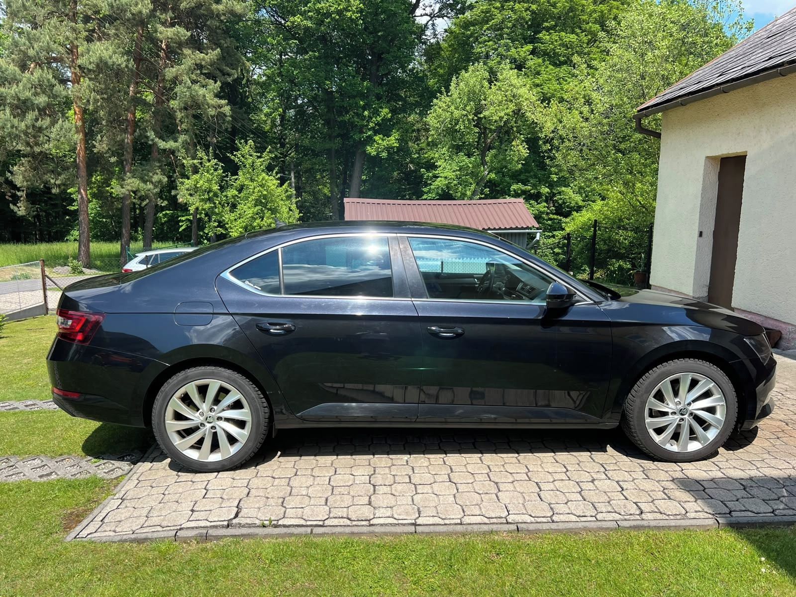 Škoda Superb, Škoda Superb 2.0 TDI 110 kw - fotka 6