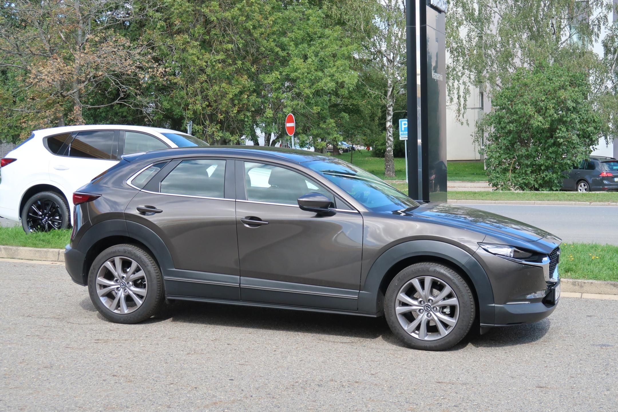 Mazda CX-30, 2,0 G122 Plus serviska, ČR - fotka 4