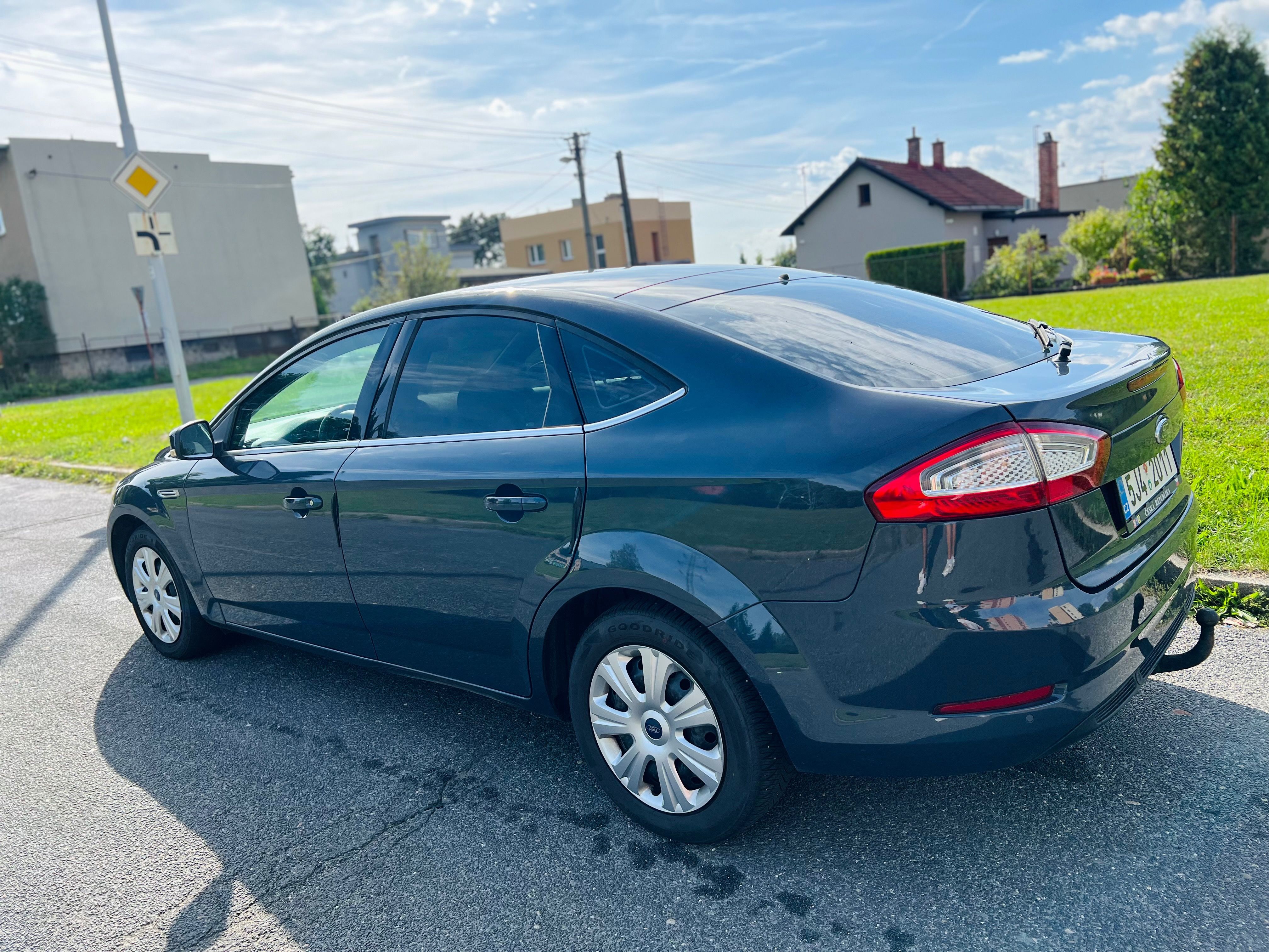Ford Mondeo, 1.6 EcoBoost - fotka 2
