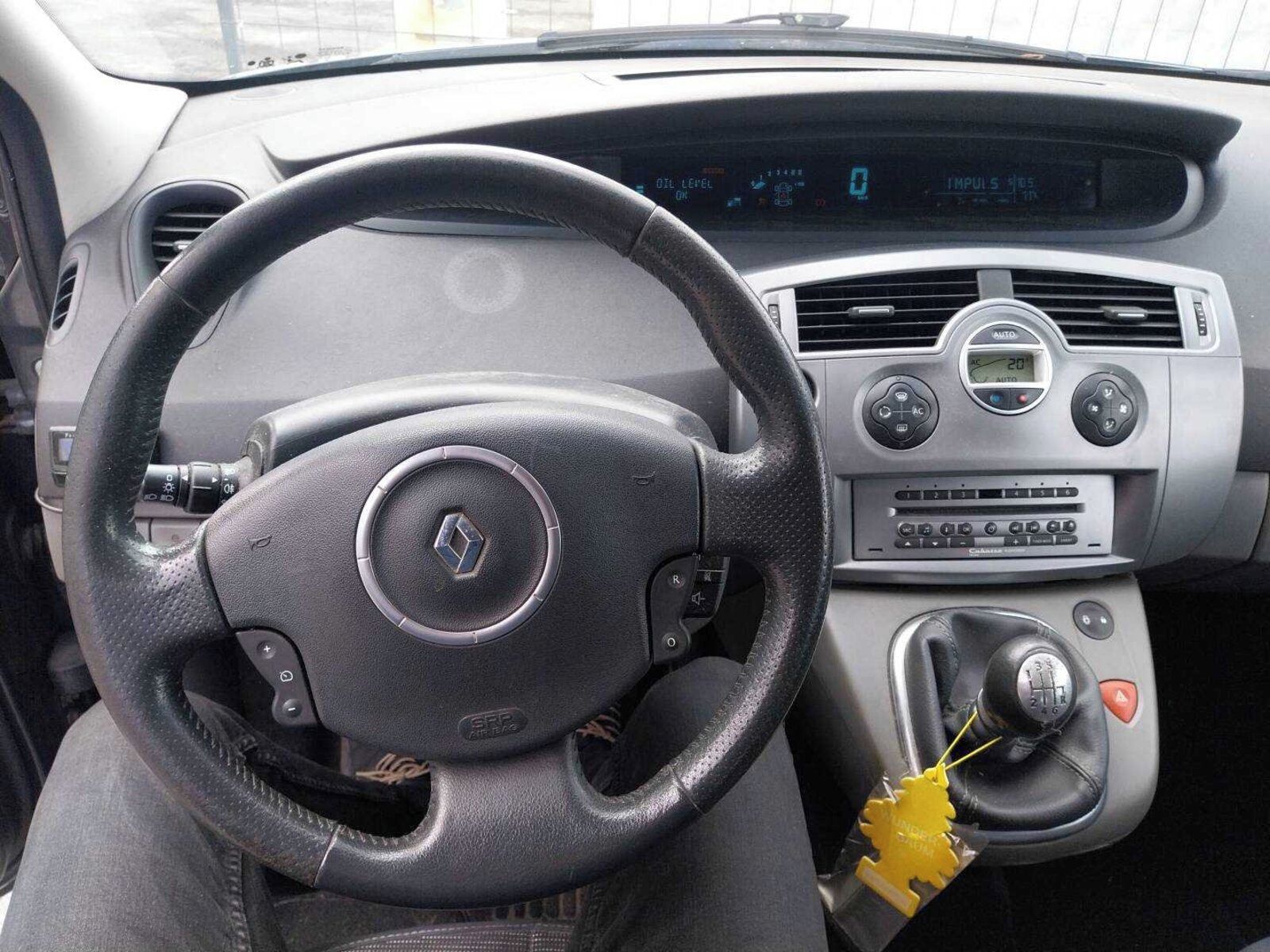 Renault Scénic, 1.9 dCi, po STK - fotka 3